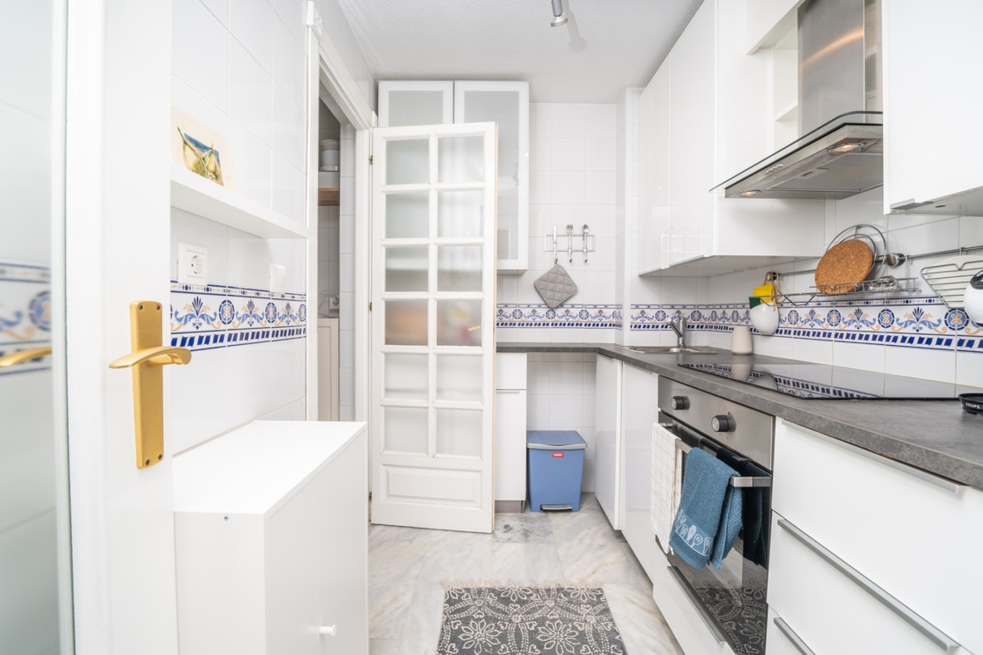 Resale - Apartment / Flat -
Torrevieja - Aguas Nuevas