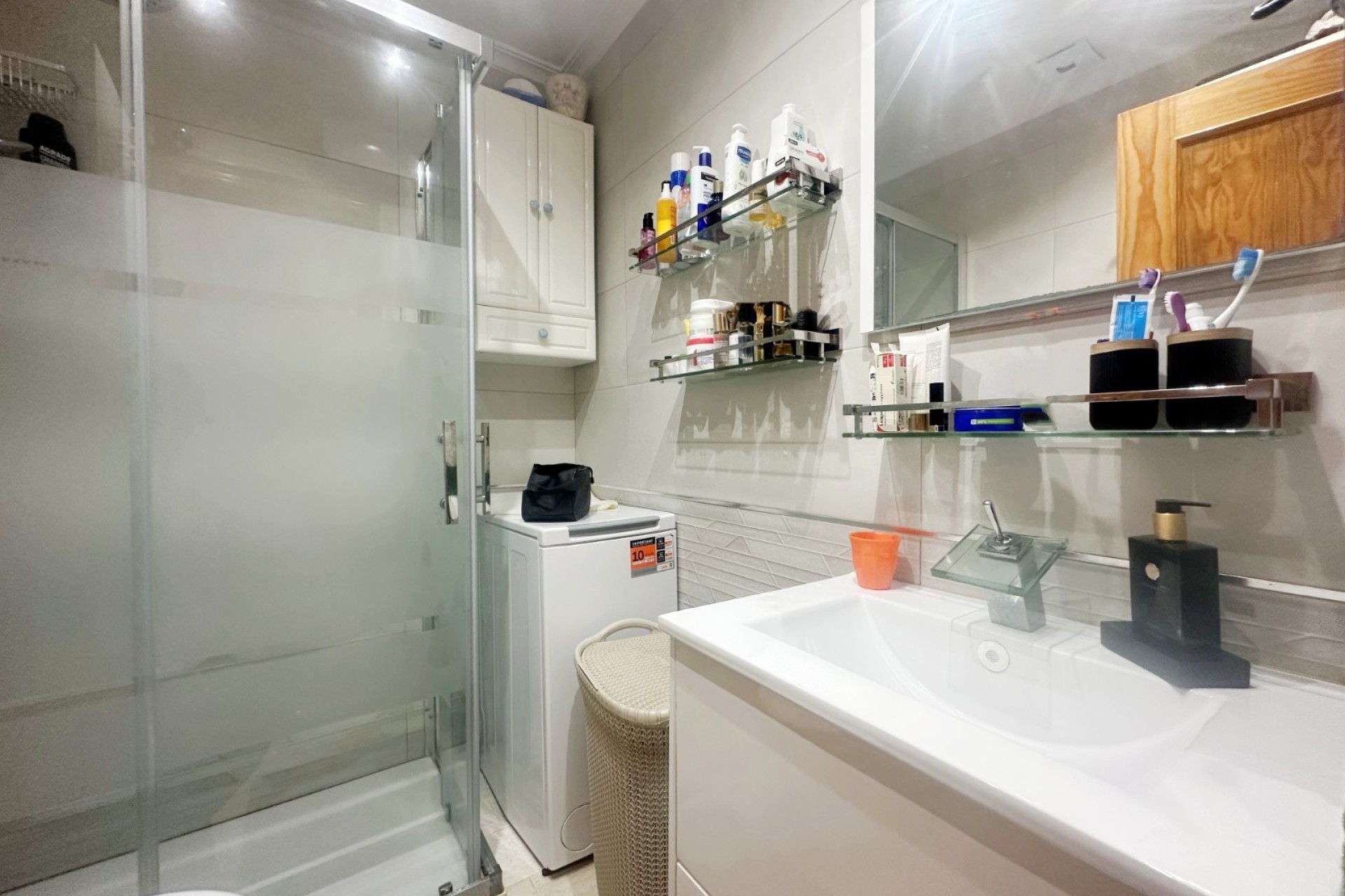 Resale - Apartment / Flat -
Torrevieja - Aguas Nuevas