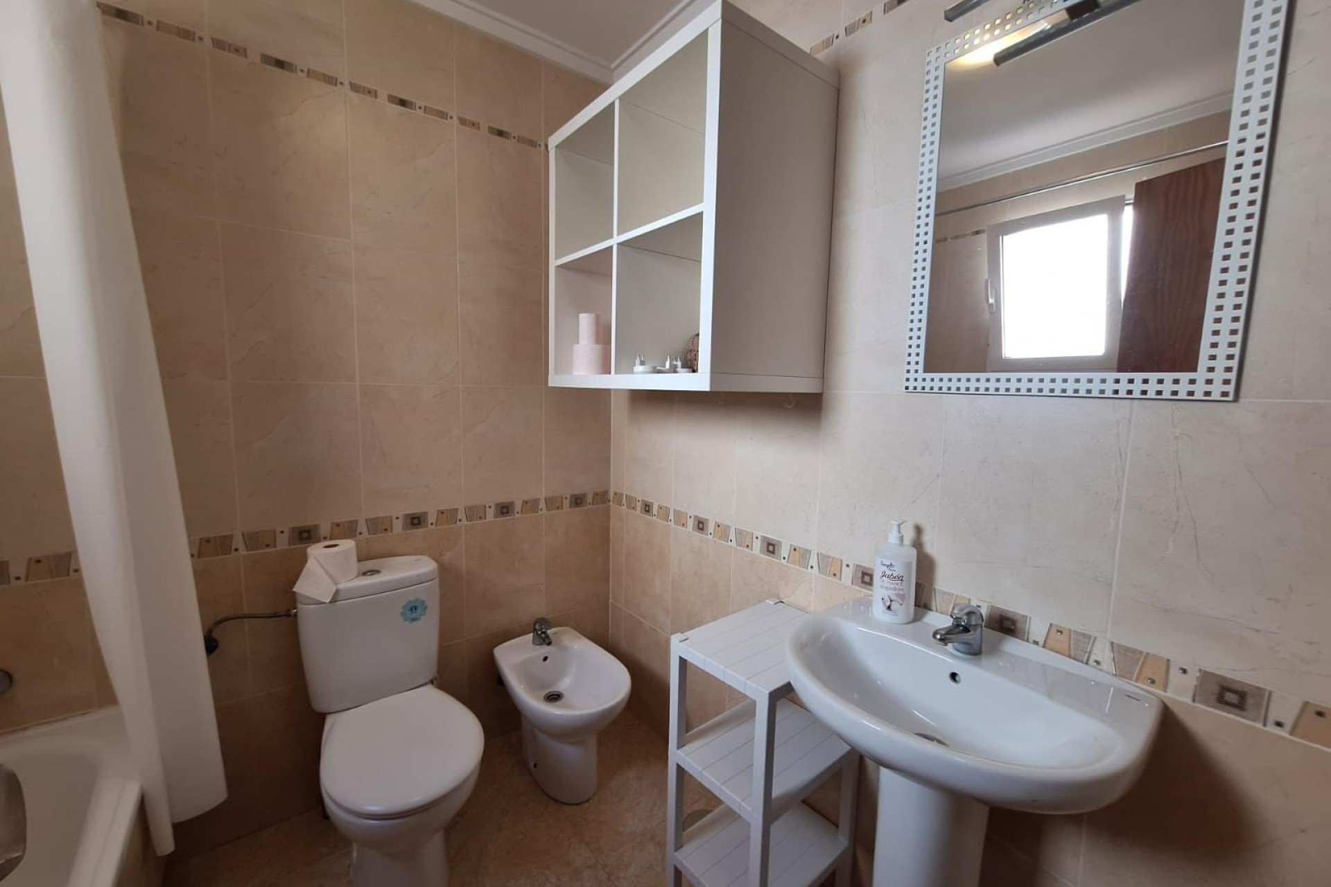 Resale - Apartment / Flat -
Torrevieja - Aguas Nuevas