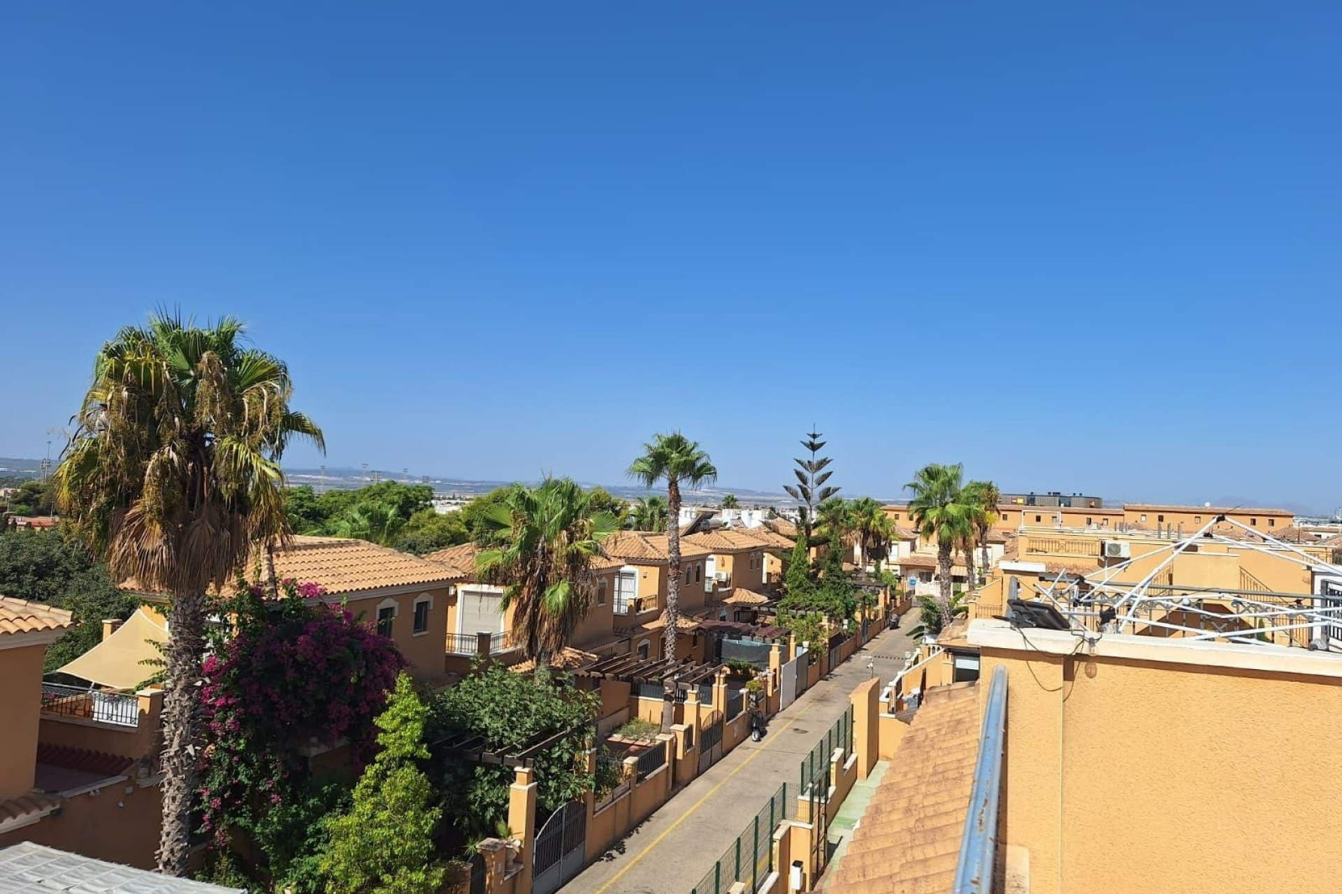 Resale - Apartment / Flat -
Torrevieja - Aguas Nuevas