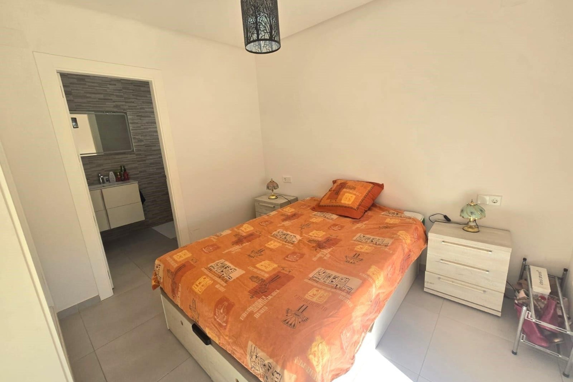 Resale - Apartment / Flat -
Torrevieja - Aguas Nuevas