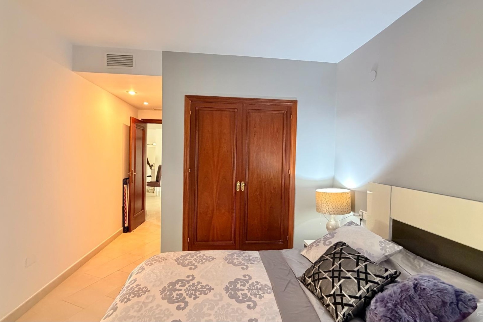 Resale - Apartment / Flat -
Torrevieja - Aldea del mar
