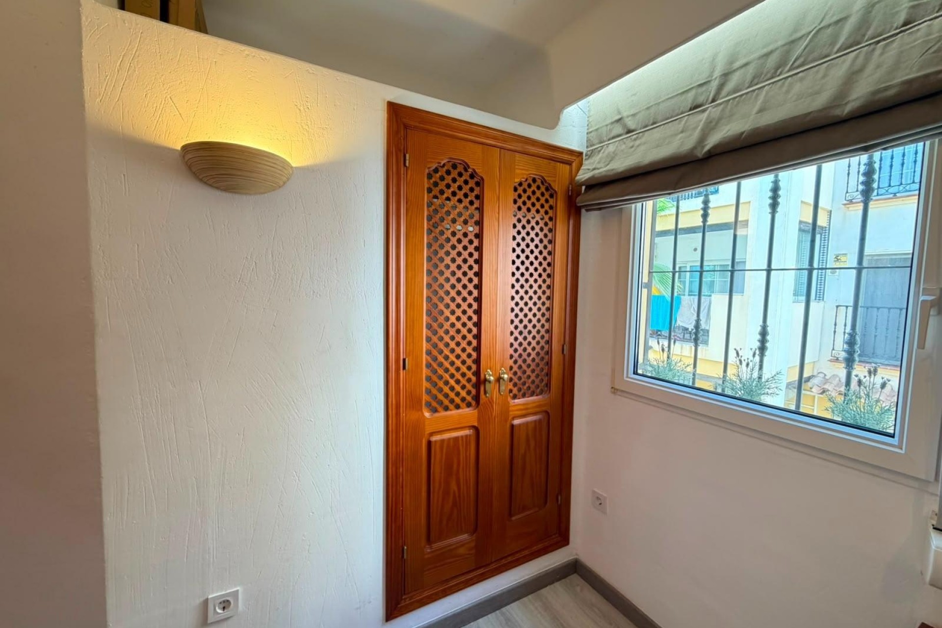 Resale - Apartment / Flat -
Torrevieja - Aldea del mar