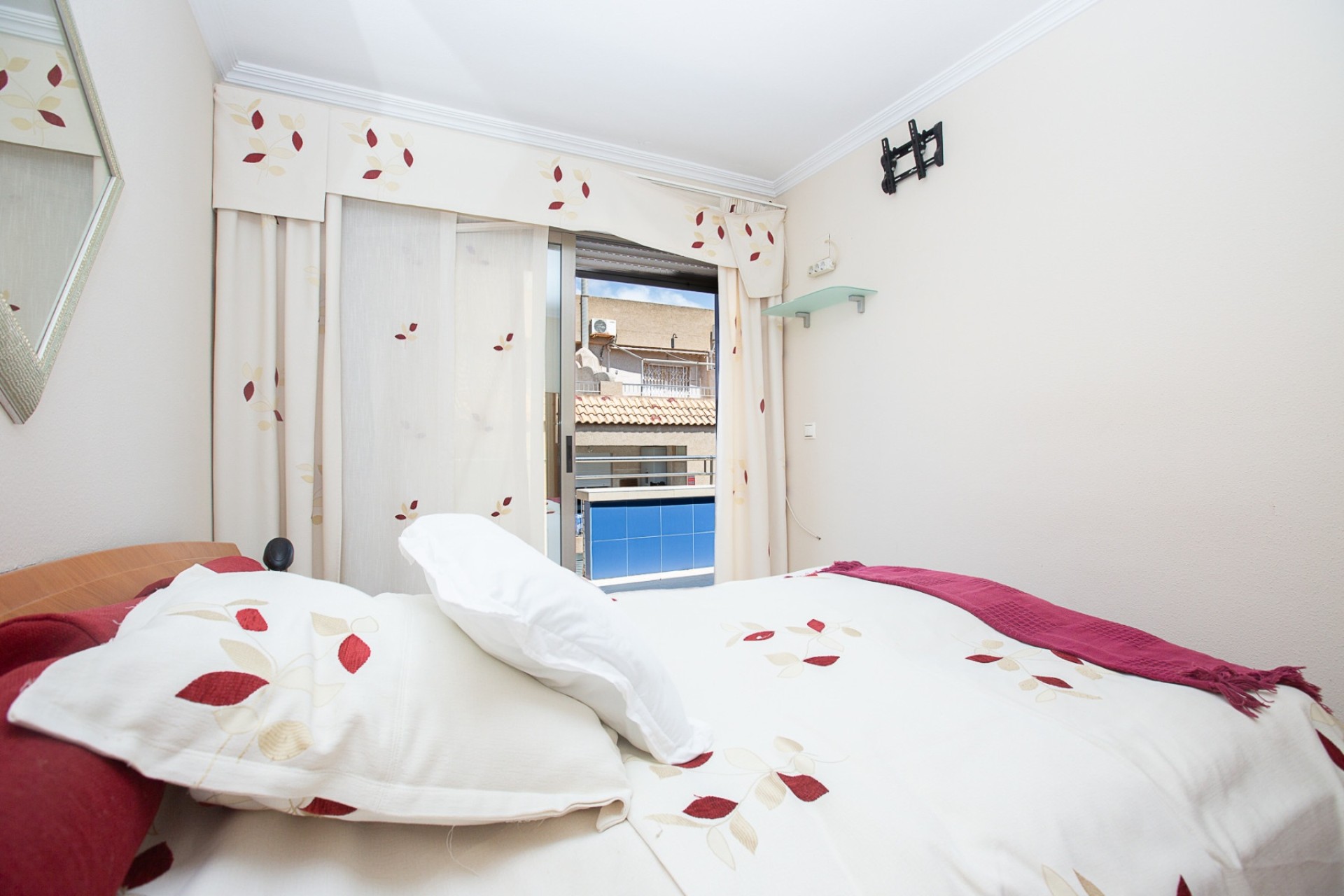 Resale - Apartment / Flat -
Torrevieja - Beach