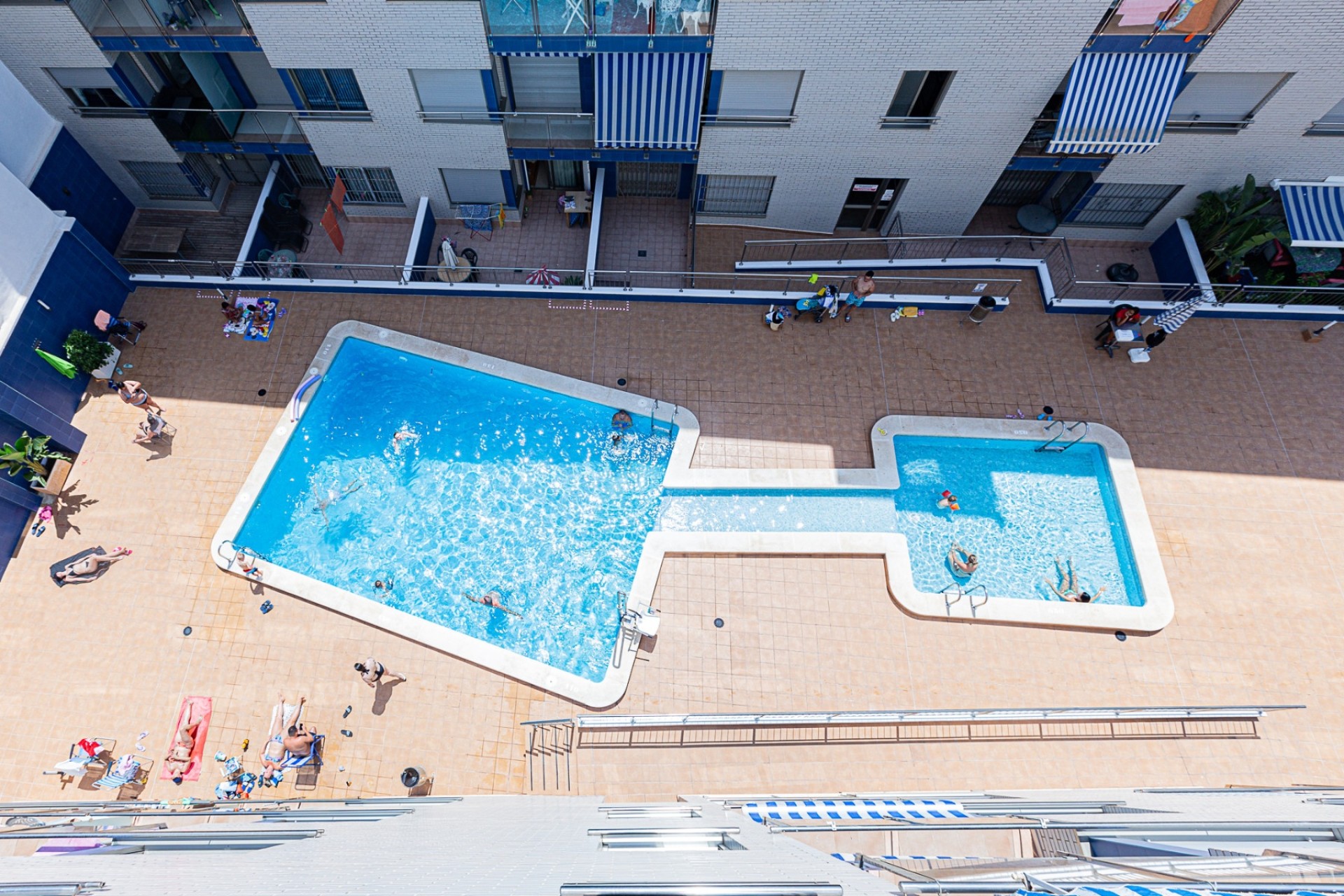 Resale - Apartment / Flat -
Torrevieja - Beach