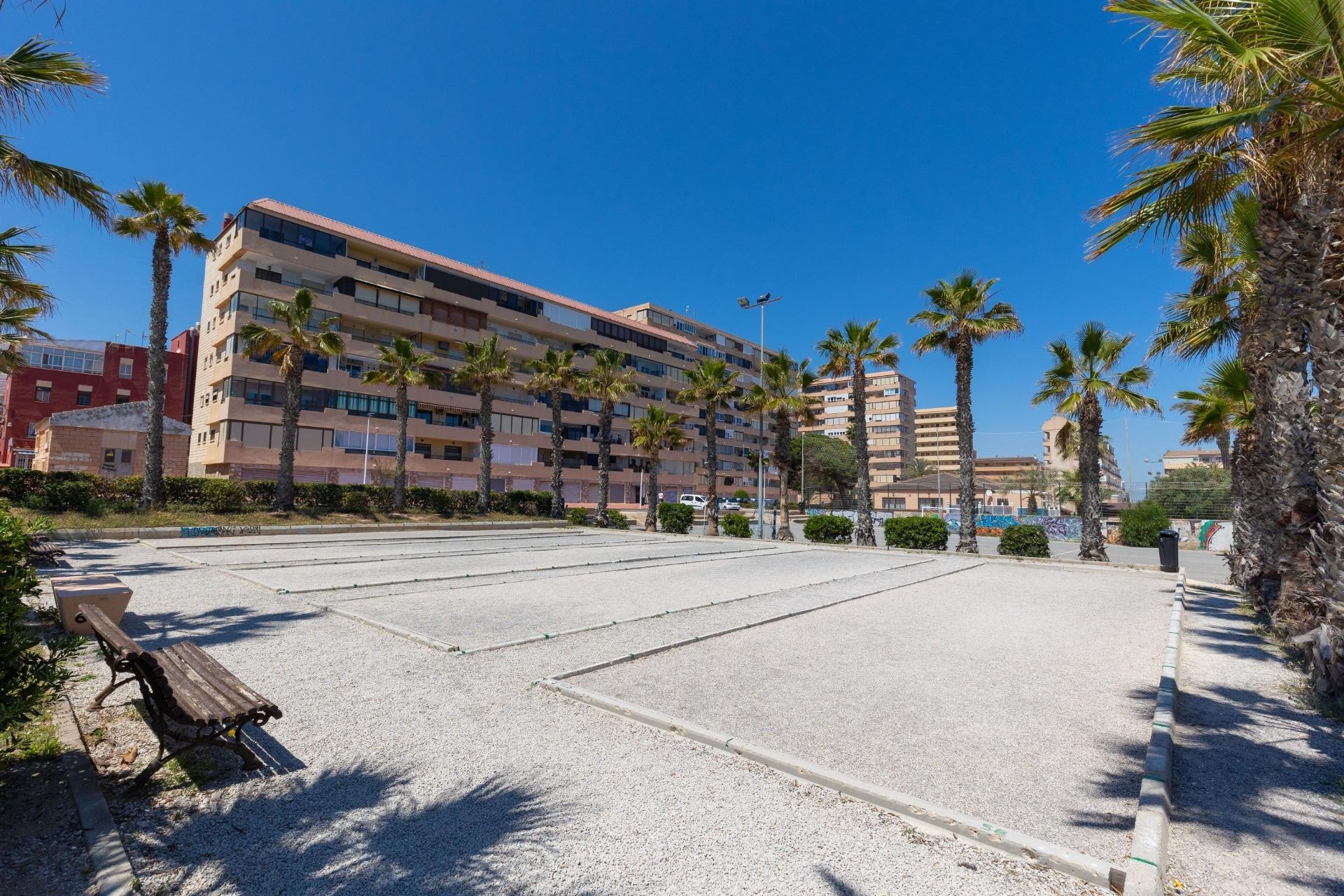 Resale - Apartment / Flat -
Torrevieja - Cabo Cervera
