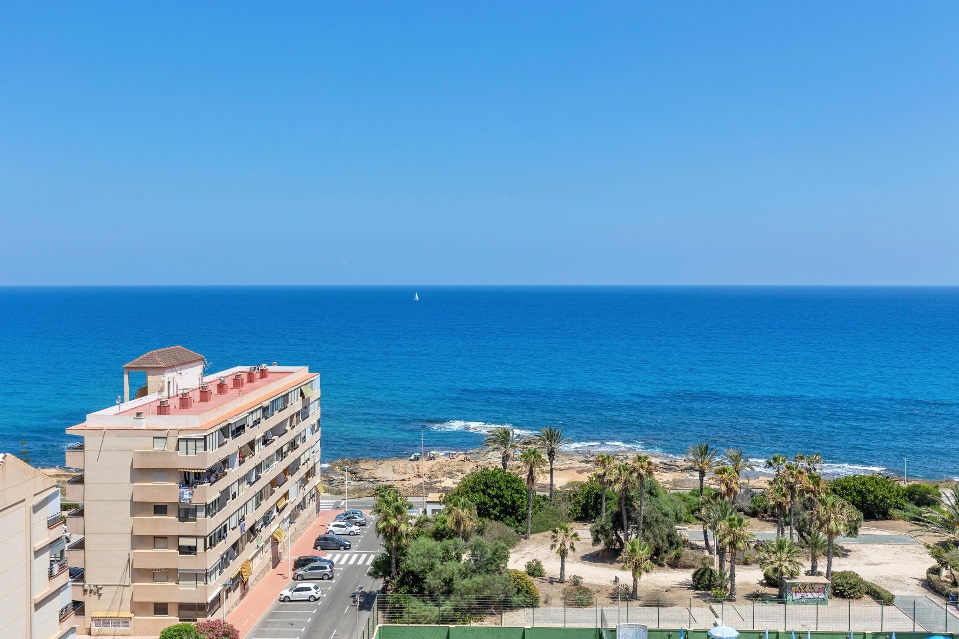 Resale - Apartment / Flat -
Torrevieja - Cabo Cervera