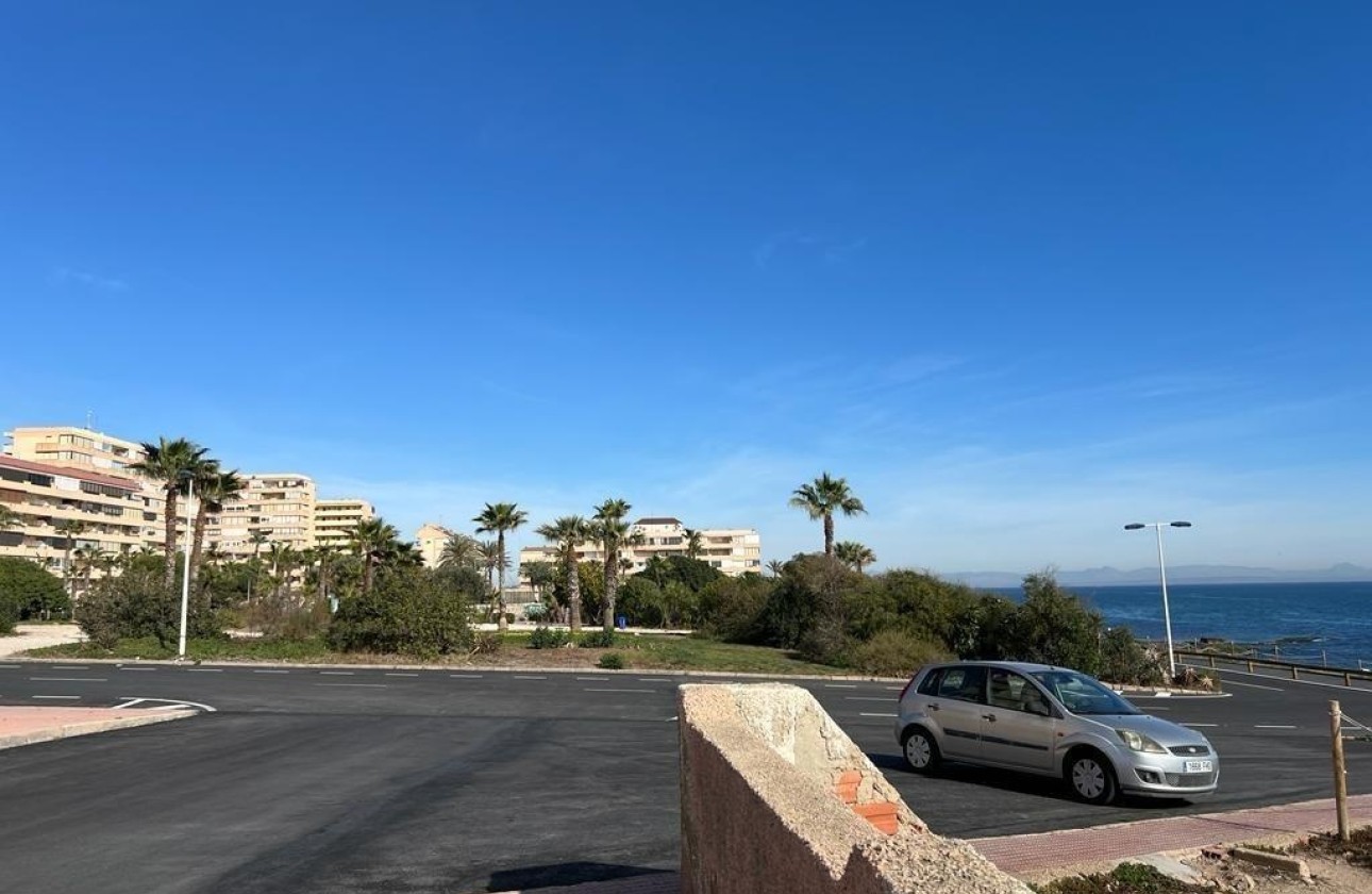 Resale - Apartment / Flat -
Torrevieja - Cabo cervera