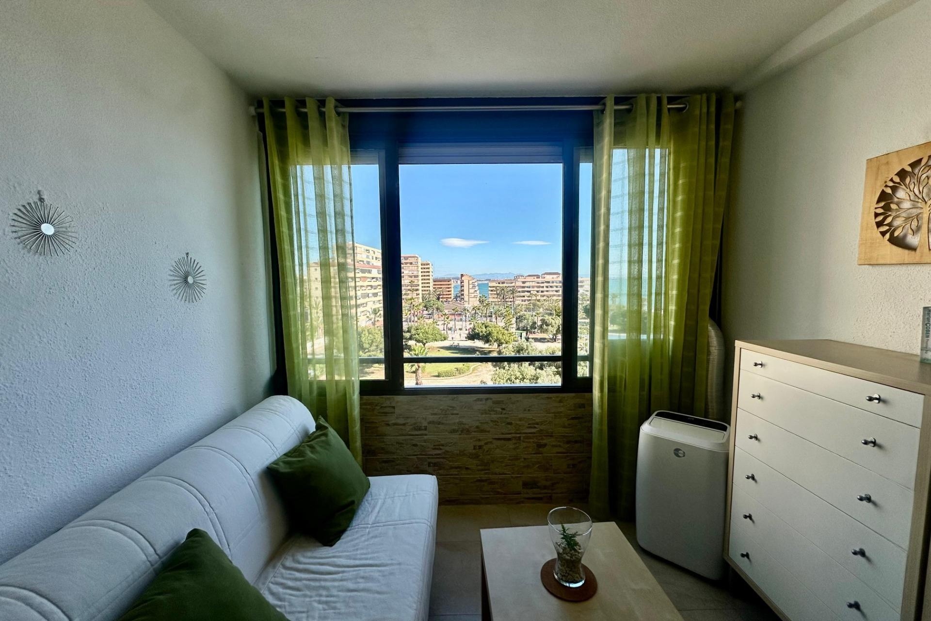 Resale - Apartment / Flat -
Torrevieja - Cabo Cervera