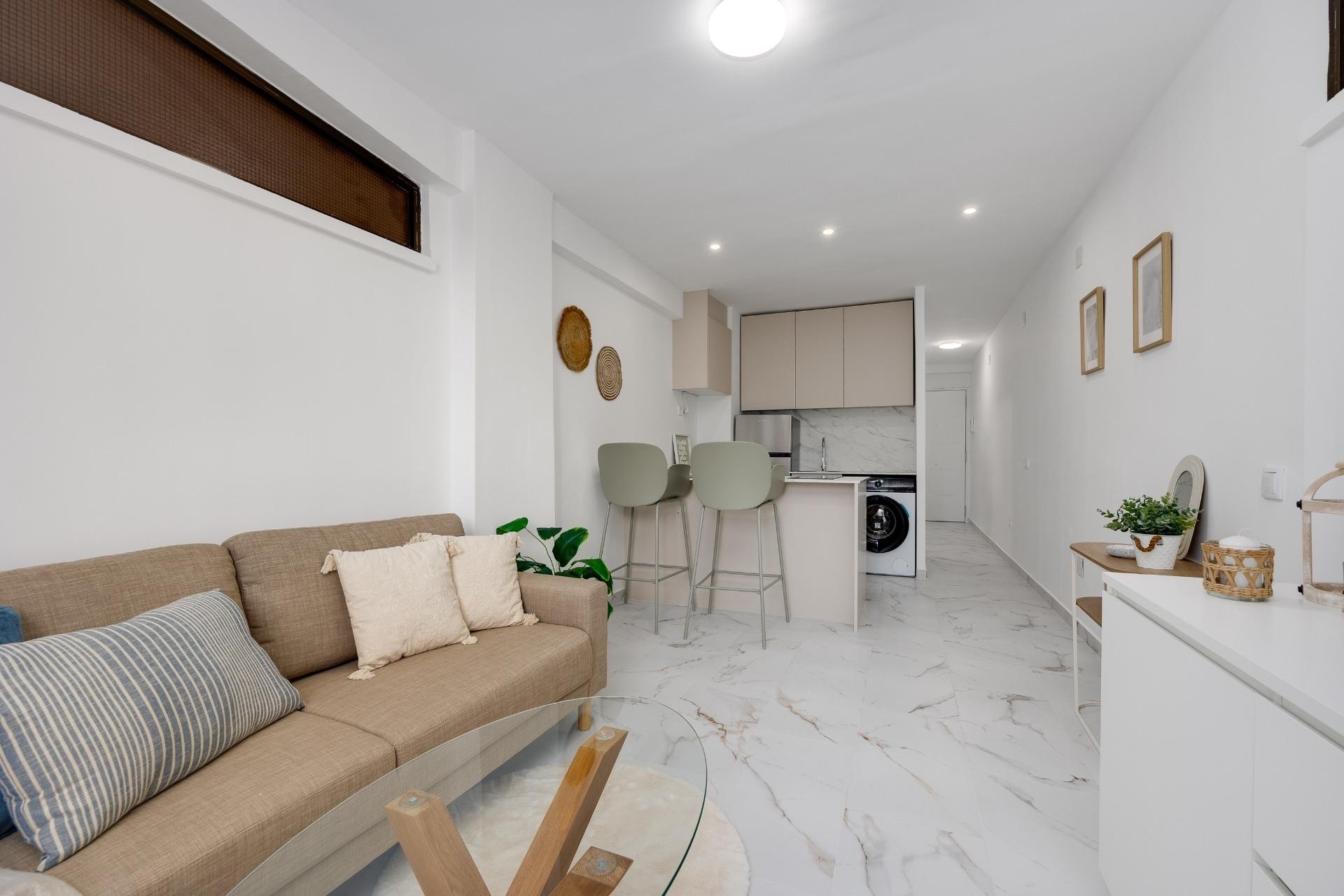Resale - Apartment / Flat -
Torrevieja - Cabo cervera