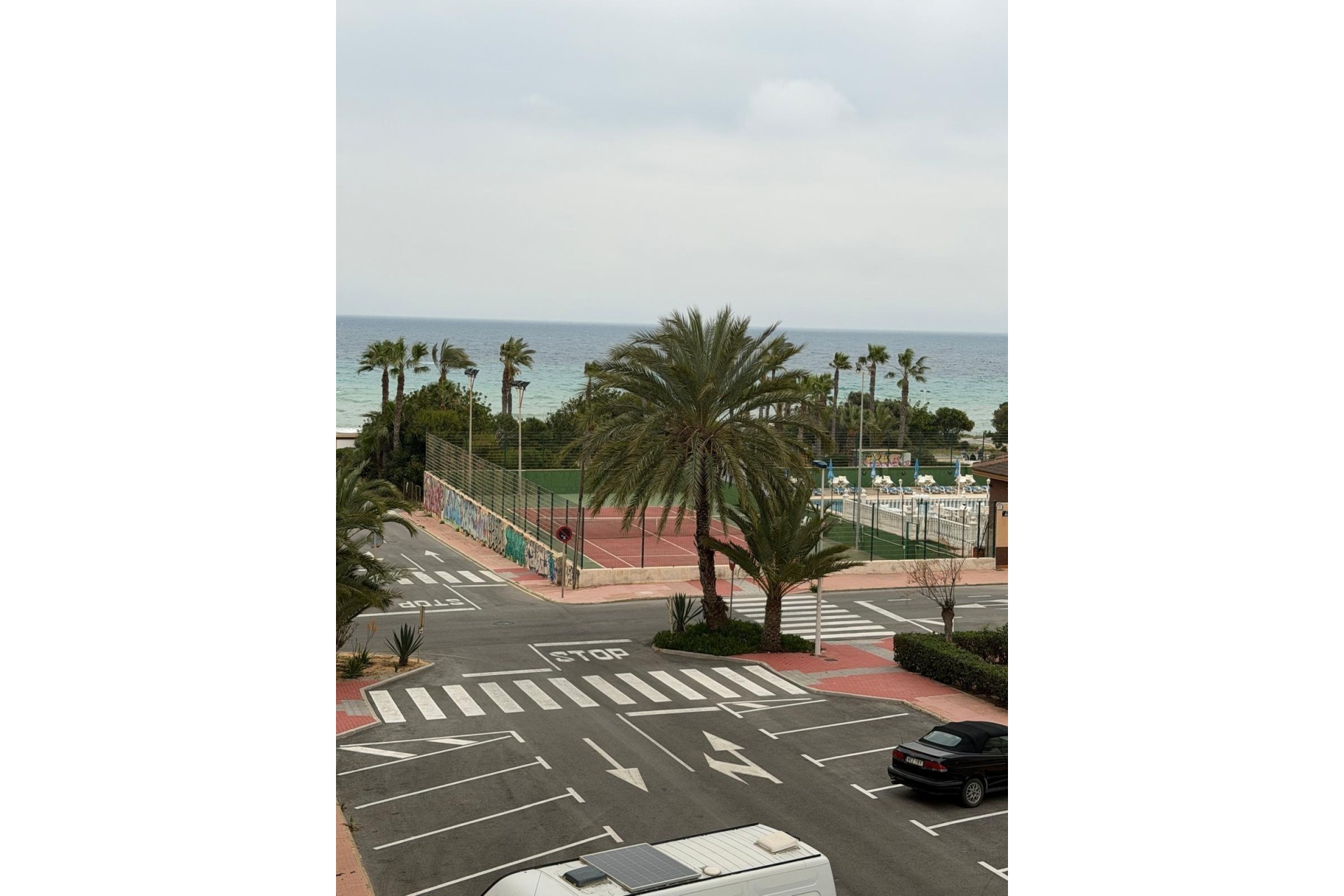 Resale - Apartment / Flat -
Torrevieja - Cabo cervera