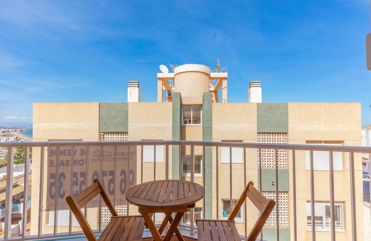 Resale - Apartment / Flat -
Torrevieja - Cabo cervera