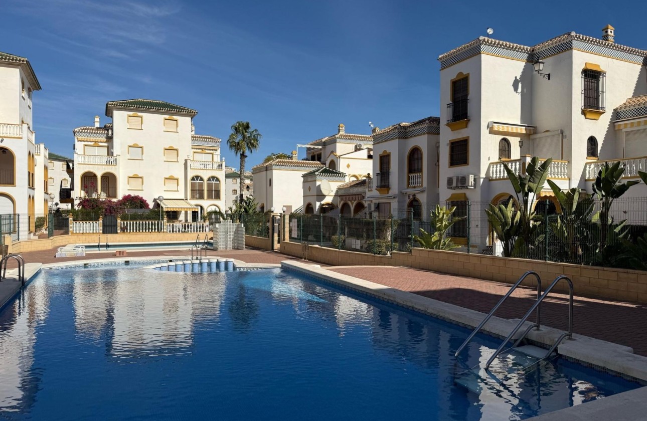 Resale - Apartment / Flat -
Torrevieja - Cañada Del Molino
