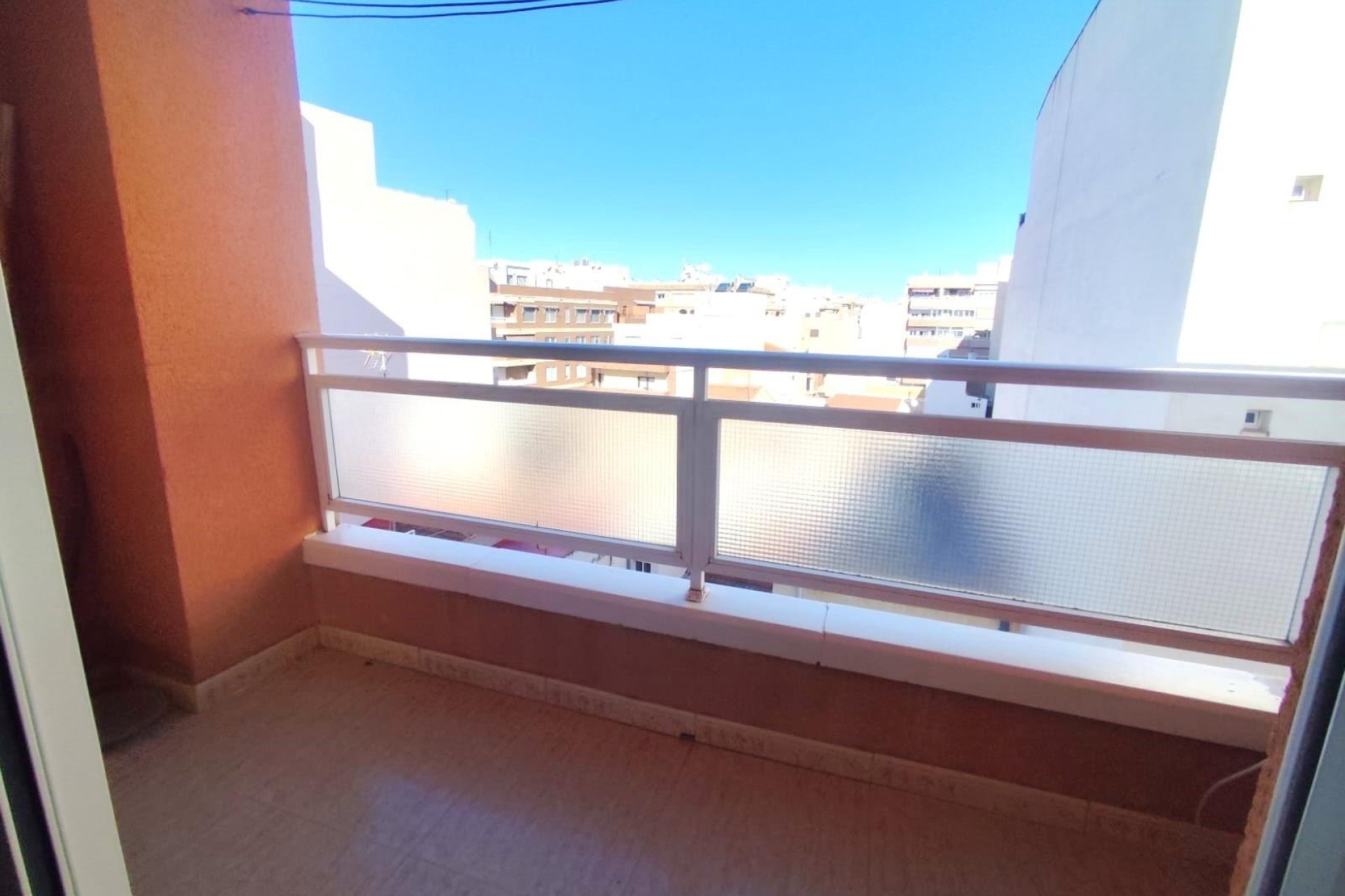 Resale - Apartment / Flat -
Torrevieja - Center