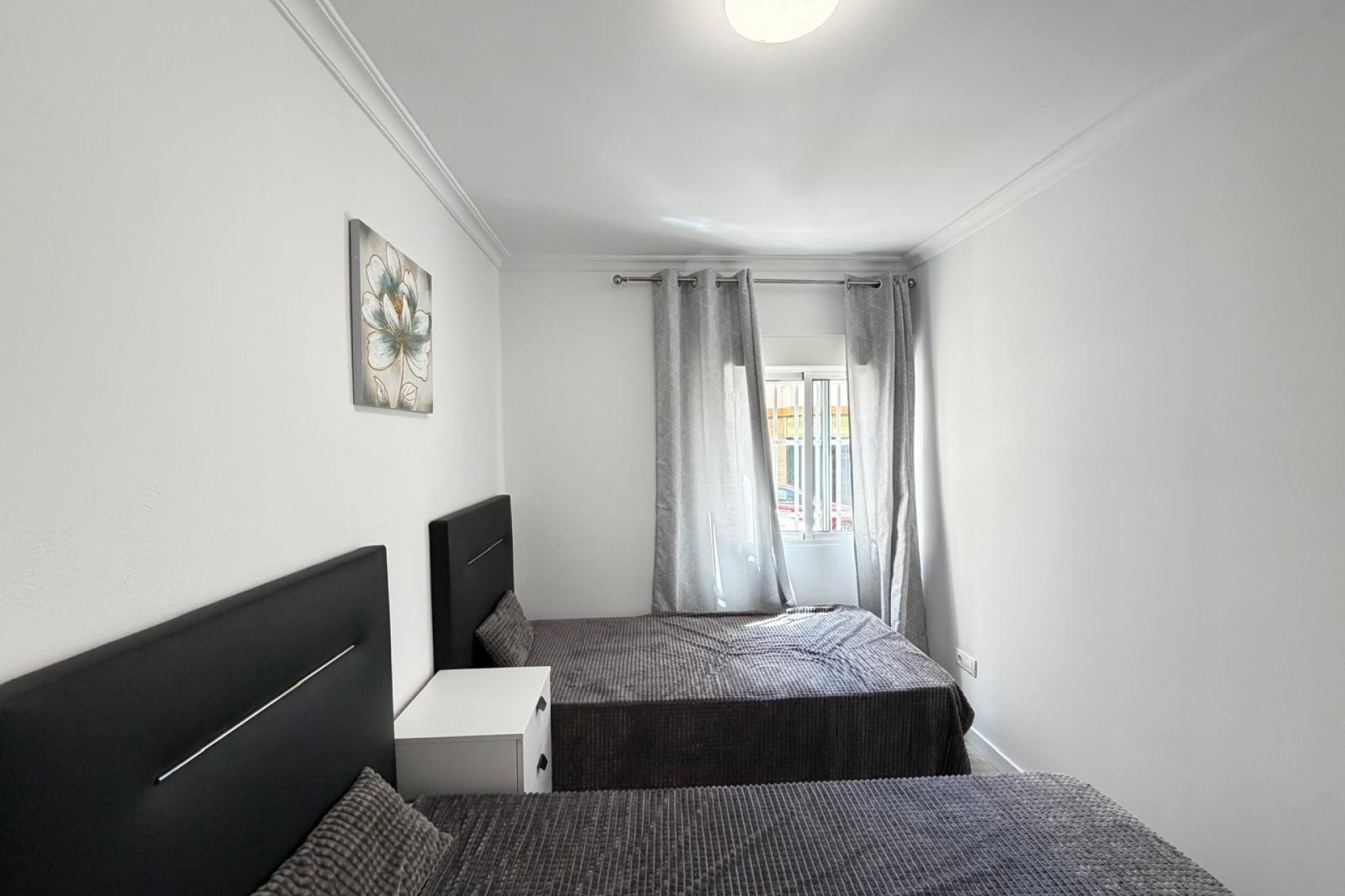 Resale - Apartment / Flat -
Torrevieja - Center