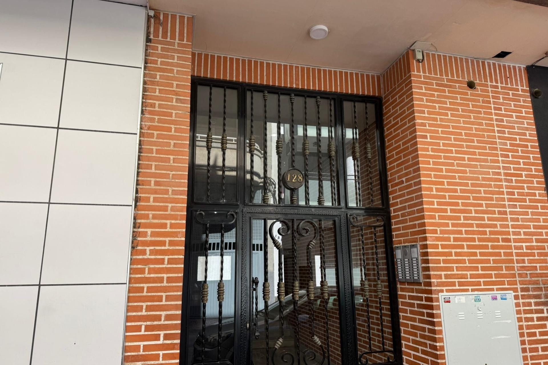 Resale - Apartment / Flat -
Torrevieja - Center
