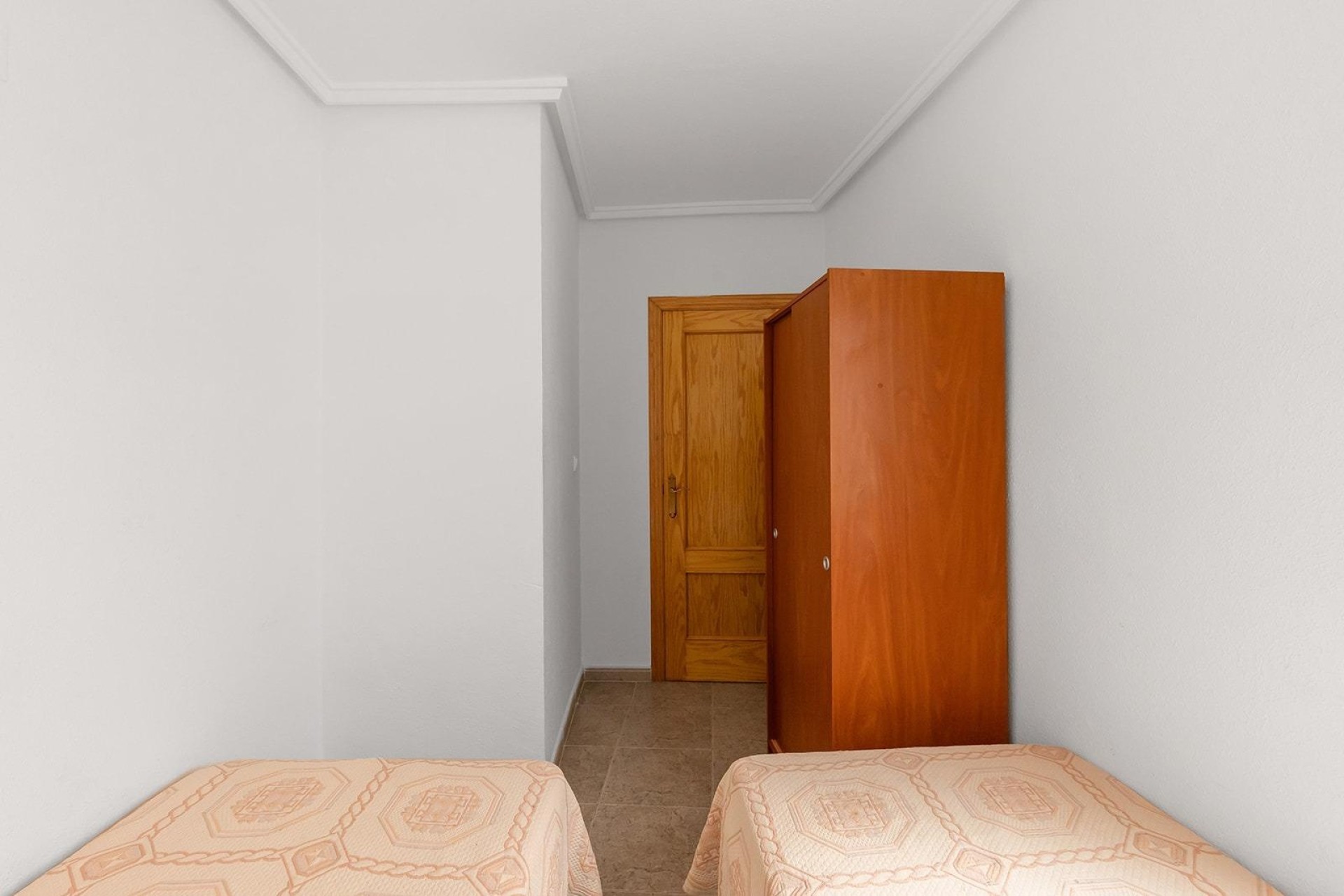 Resale - Apartment / Flat -
Torrevieja - Centro