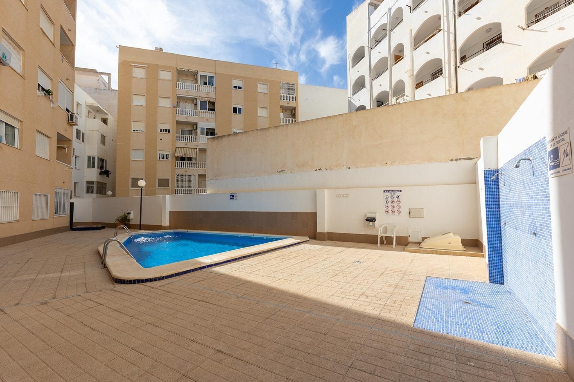Resale - Apartment / Flat -
Torrevieja - Centro