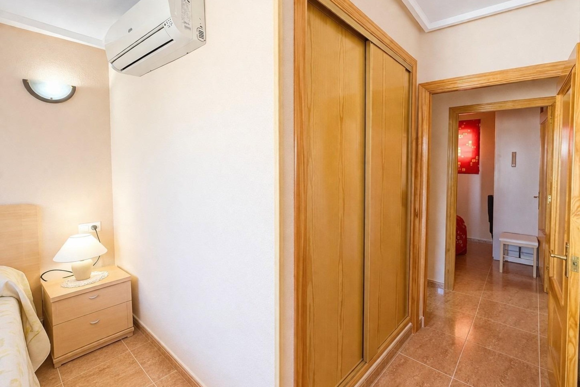 Resale - Apartment / Flat -
Torrevieja - Centro