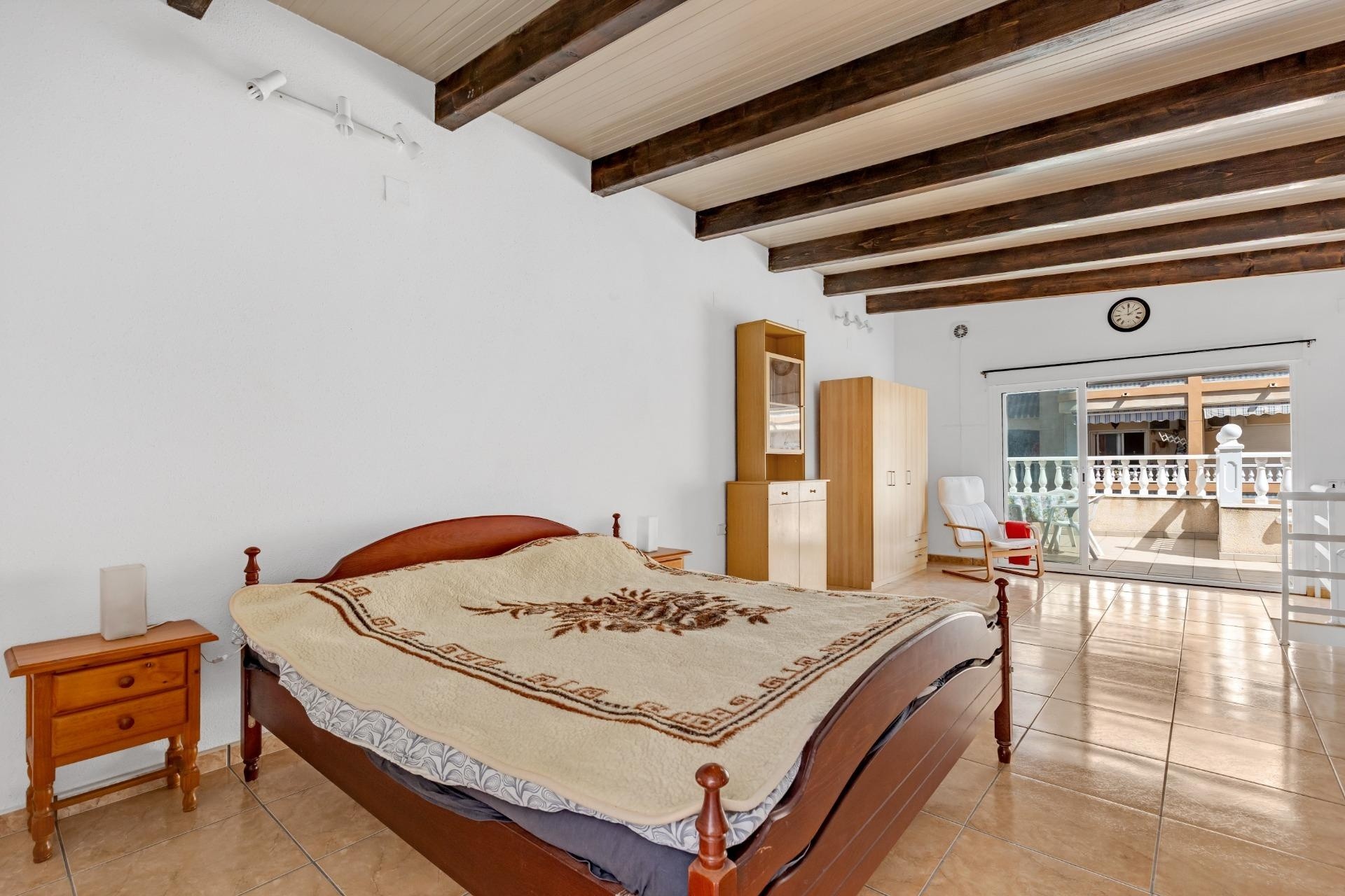 Resale - Apartment / Flat -
Torrevieja - Centro