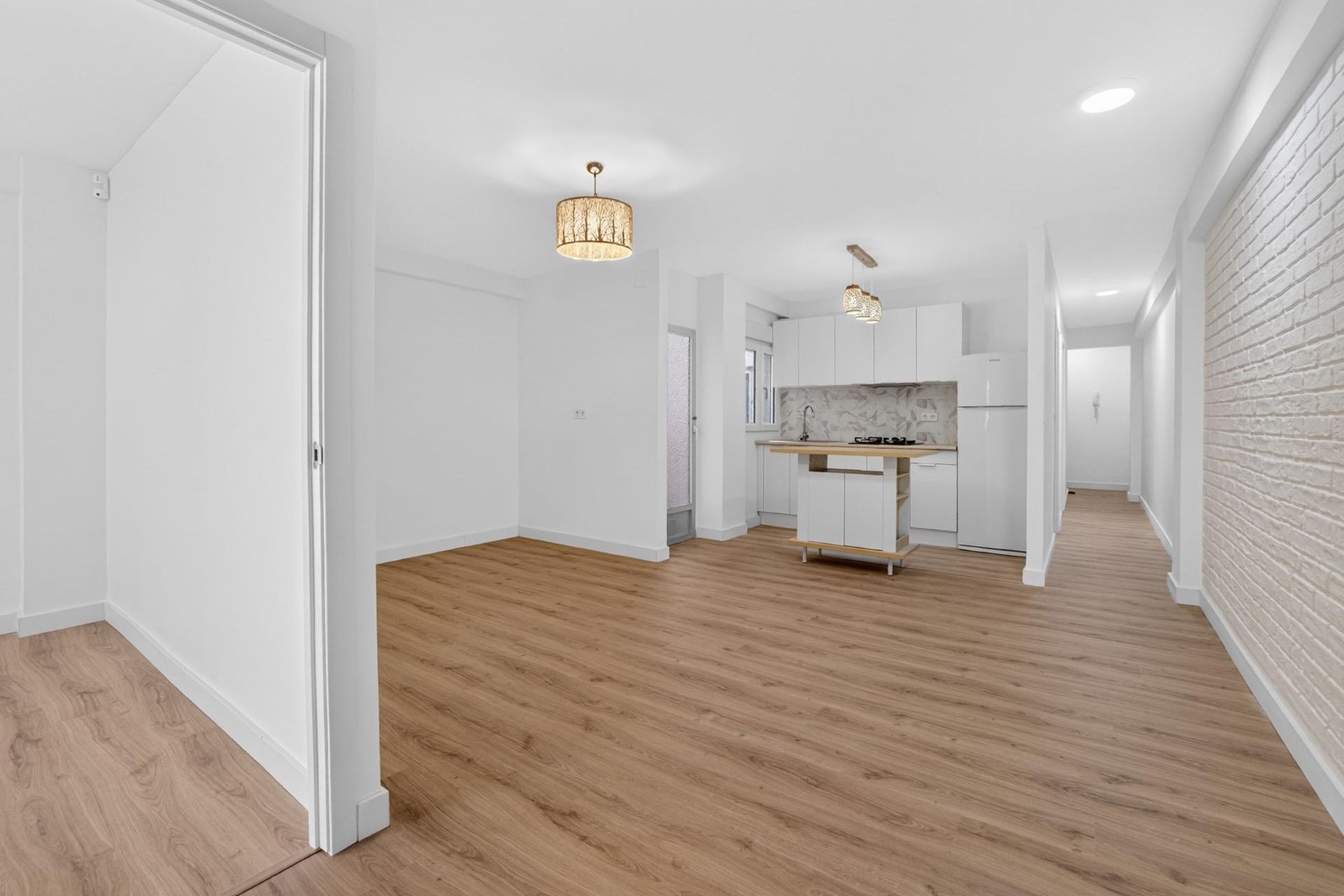 Resale - Apartment / Flat -
Torrevieja - Centro