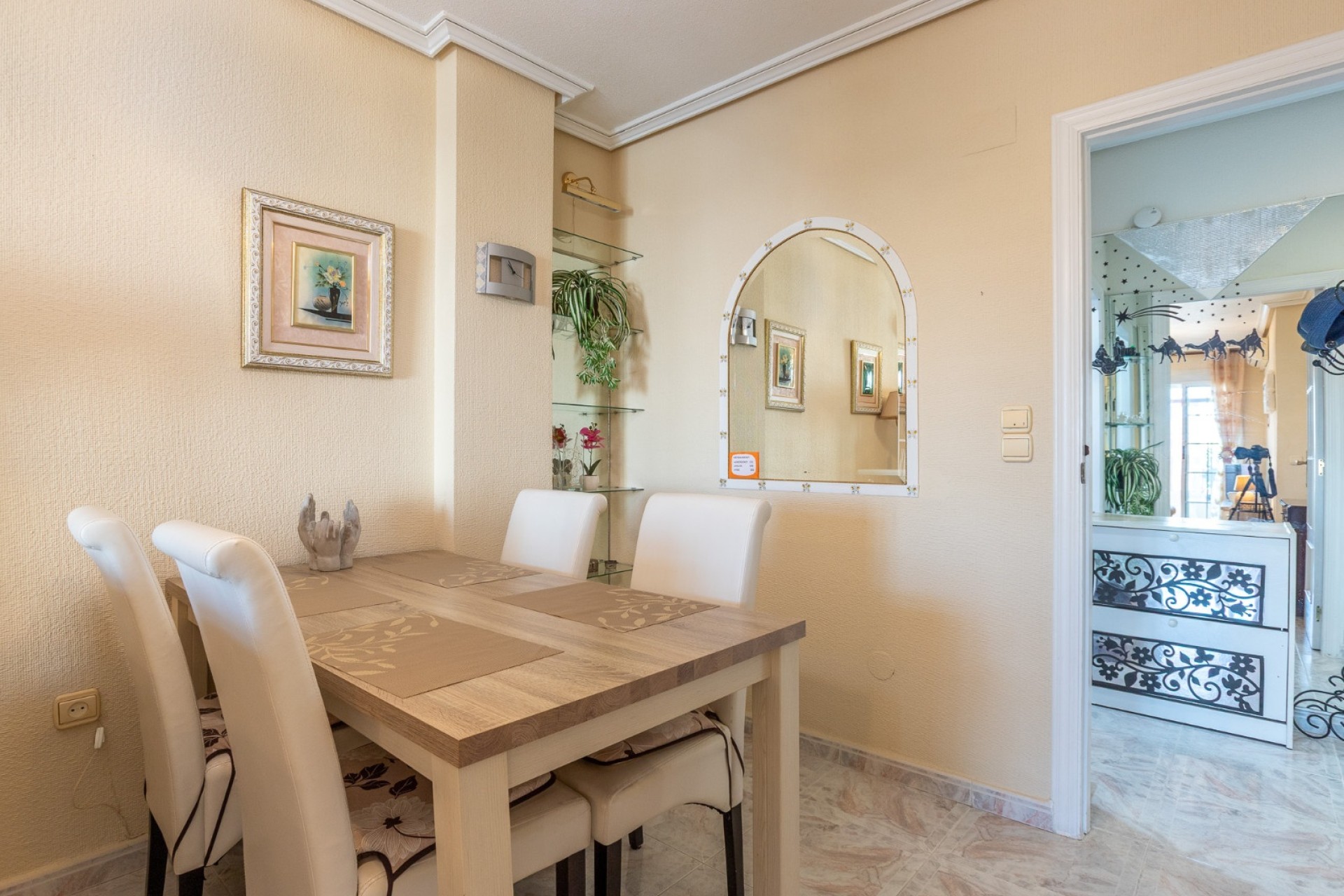 Resale - Apartment / Flat -
Torrevieja - Costa Blanca