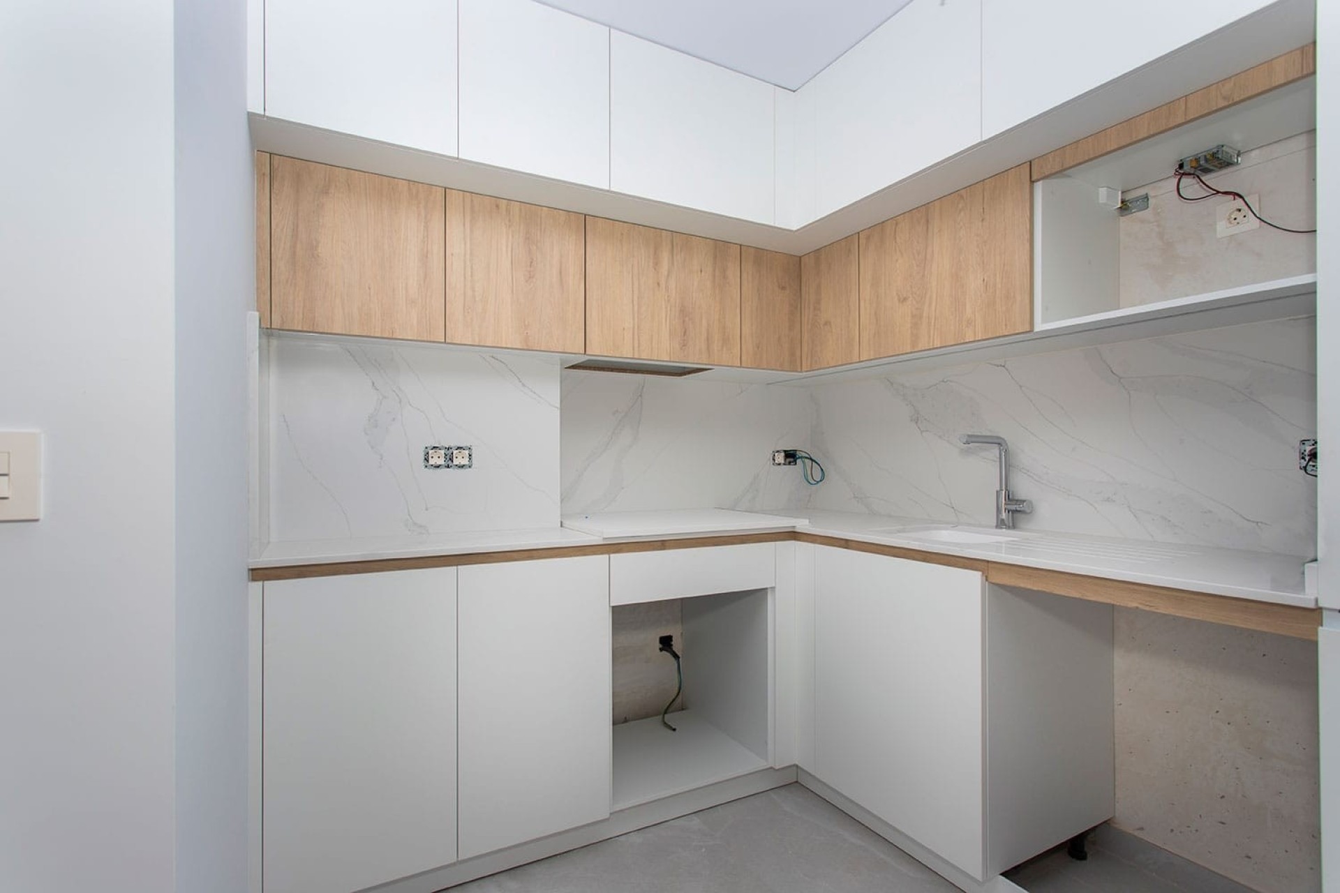 Resale - Apartment / Flat -
Torrevieja - Costa Blanca