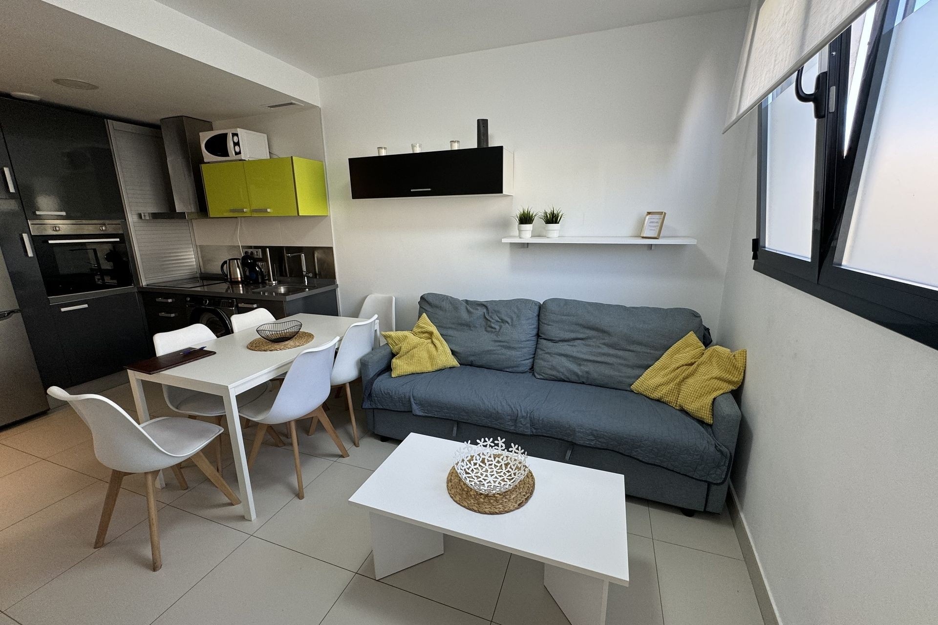 Resale - Apartment / Flat -
Torrevieja - Costa Blanca