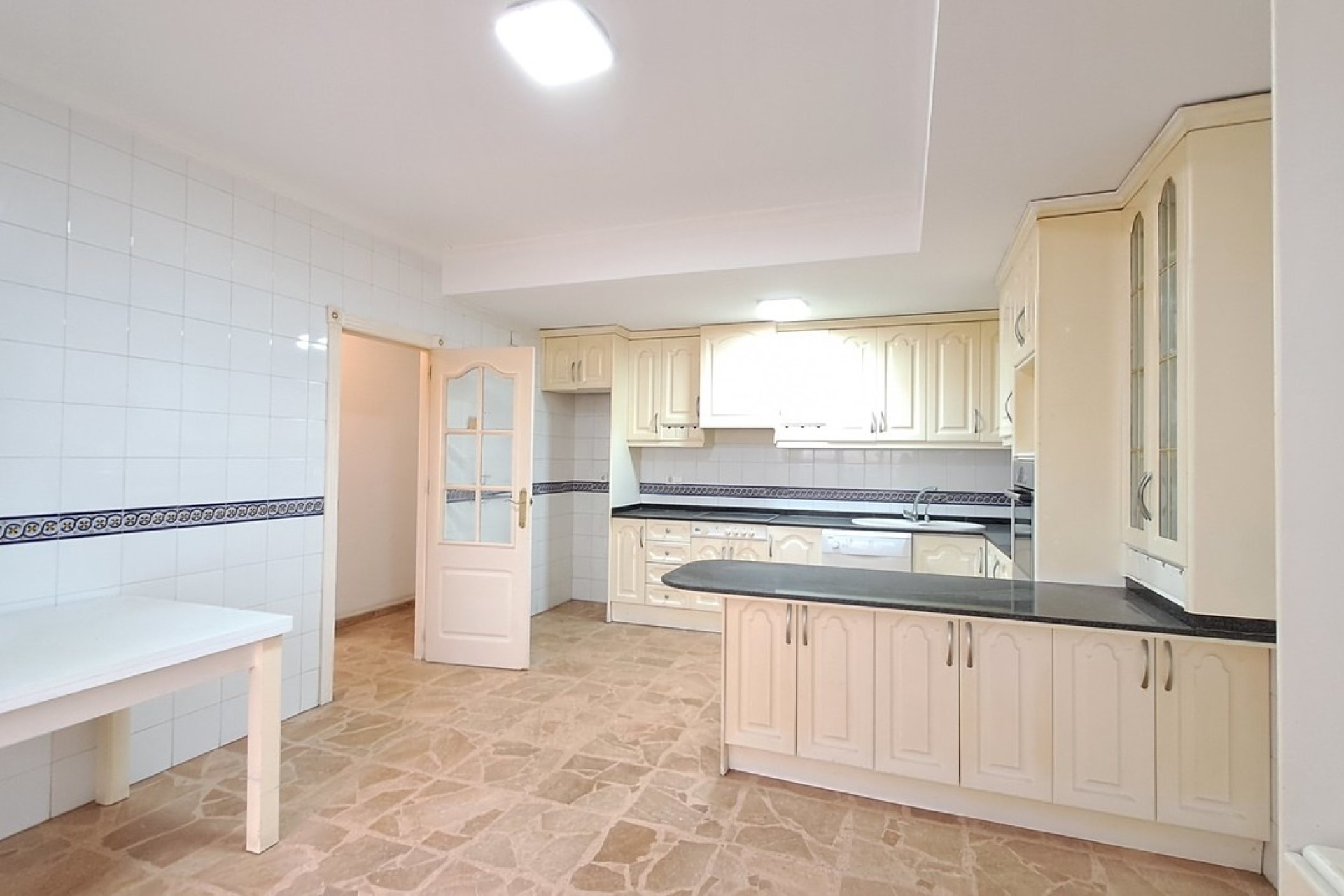 Resale - Apartment / Flat -
Torrevieja - Costa Blanca