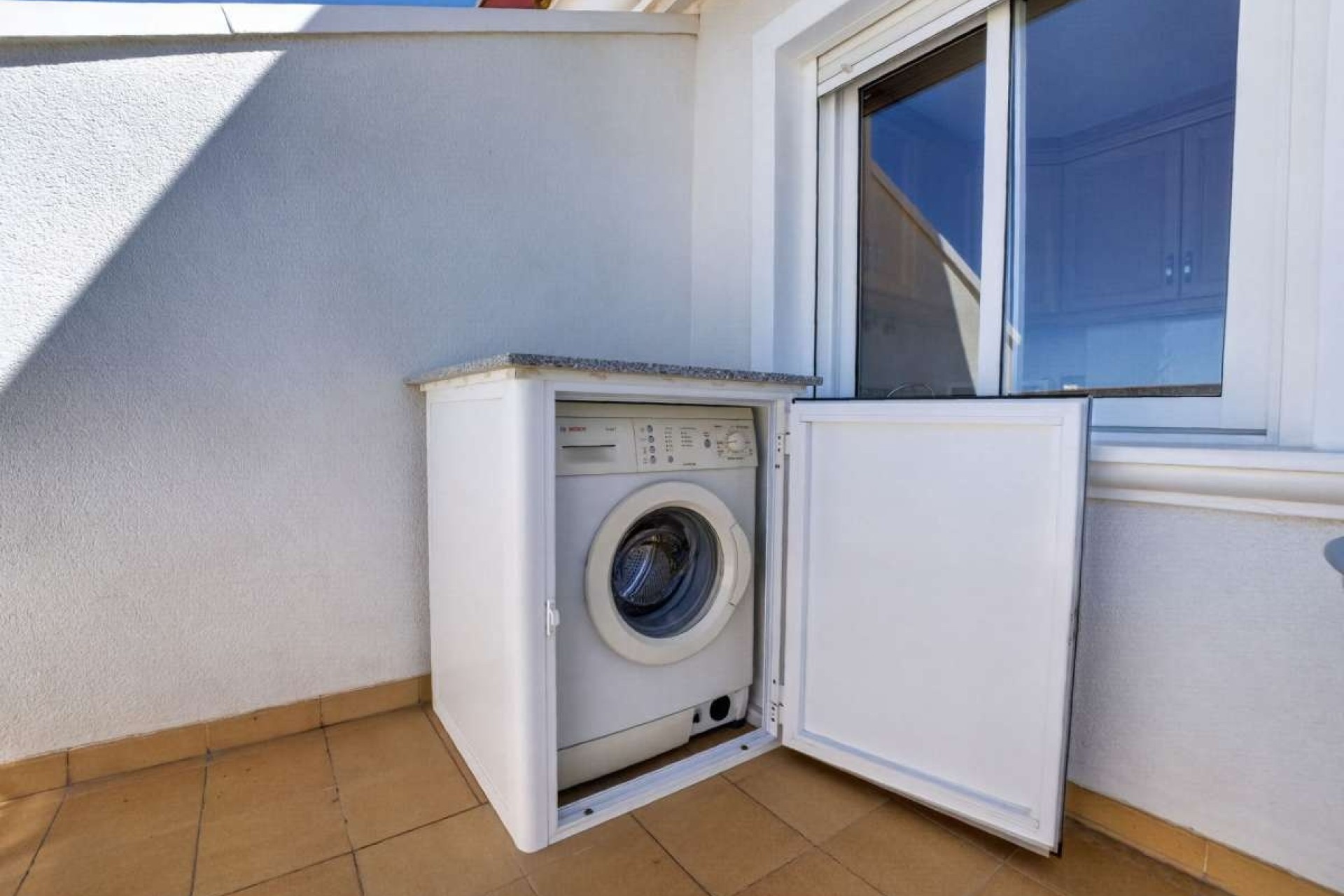 Resale - Apartment / Flat -
Torrevieja - Costa Blanca