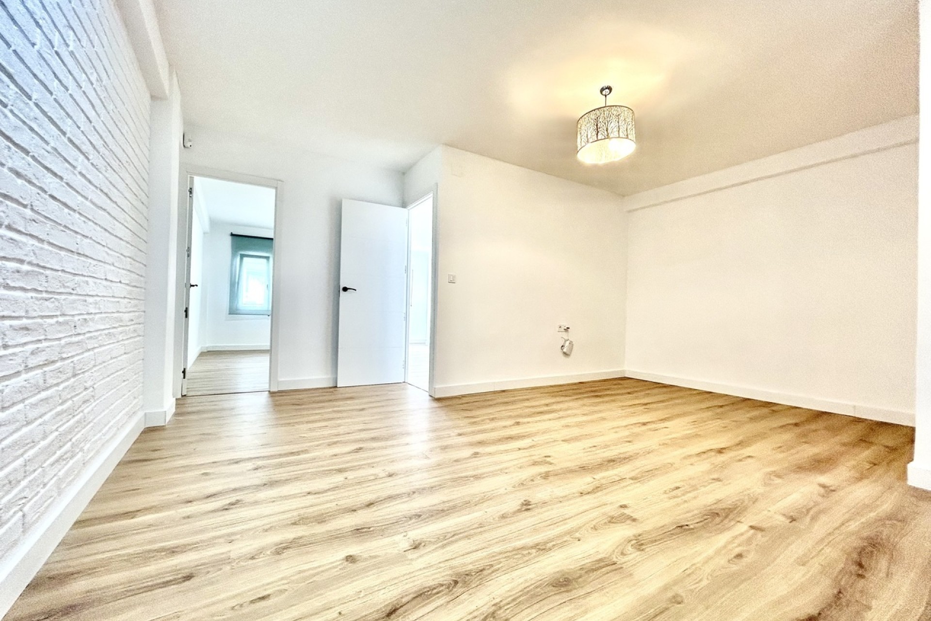 Resale - Apartment / Flat -
Torrevieja - Costa Blanca