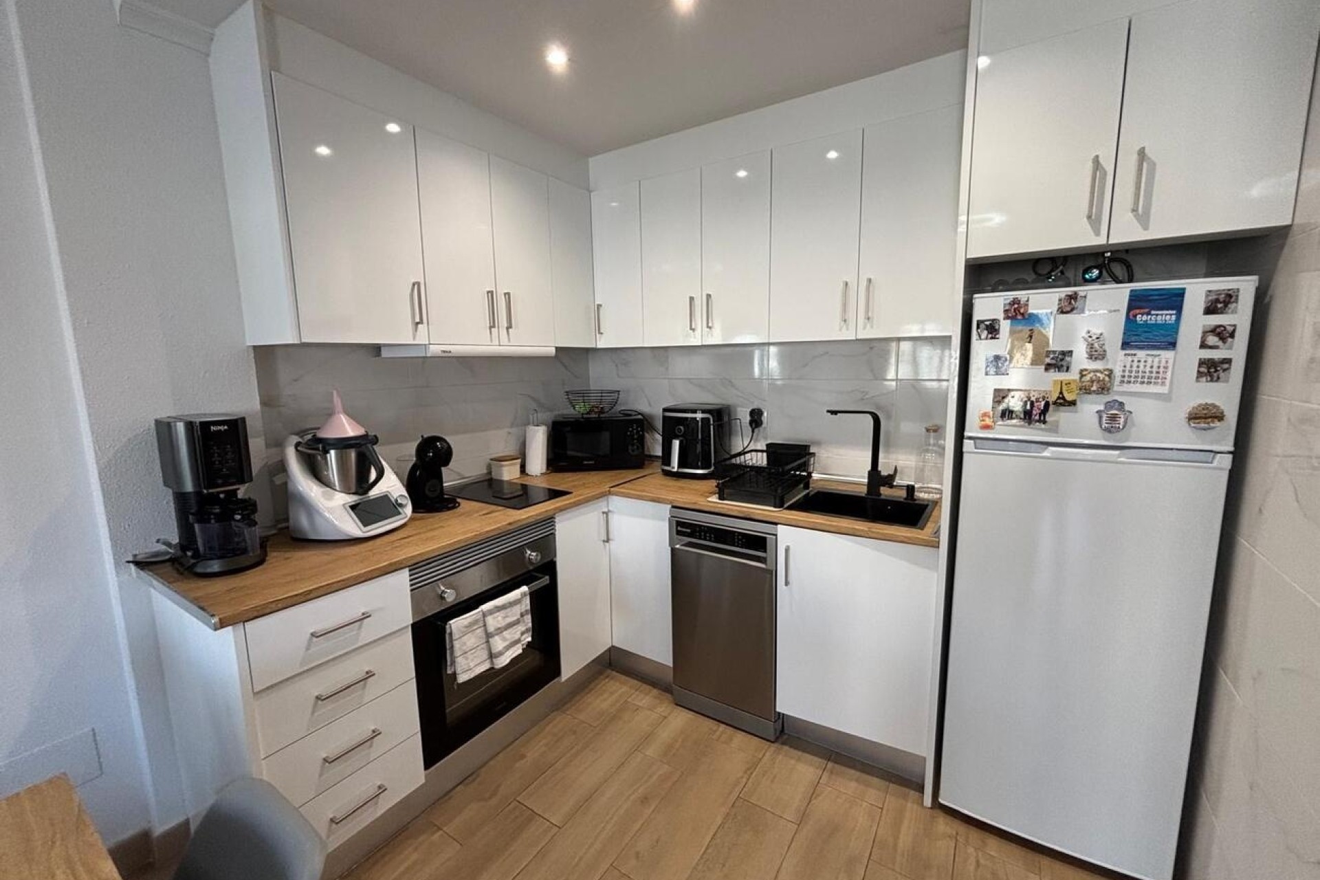 Resale - Apartment / Flat -
Torrevieja - Costa Blanca