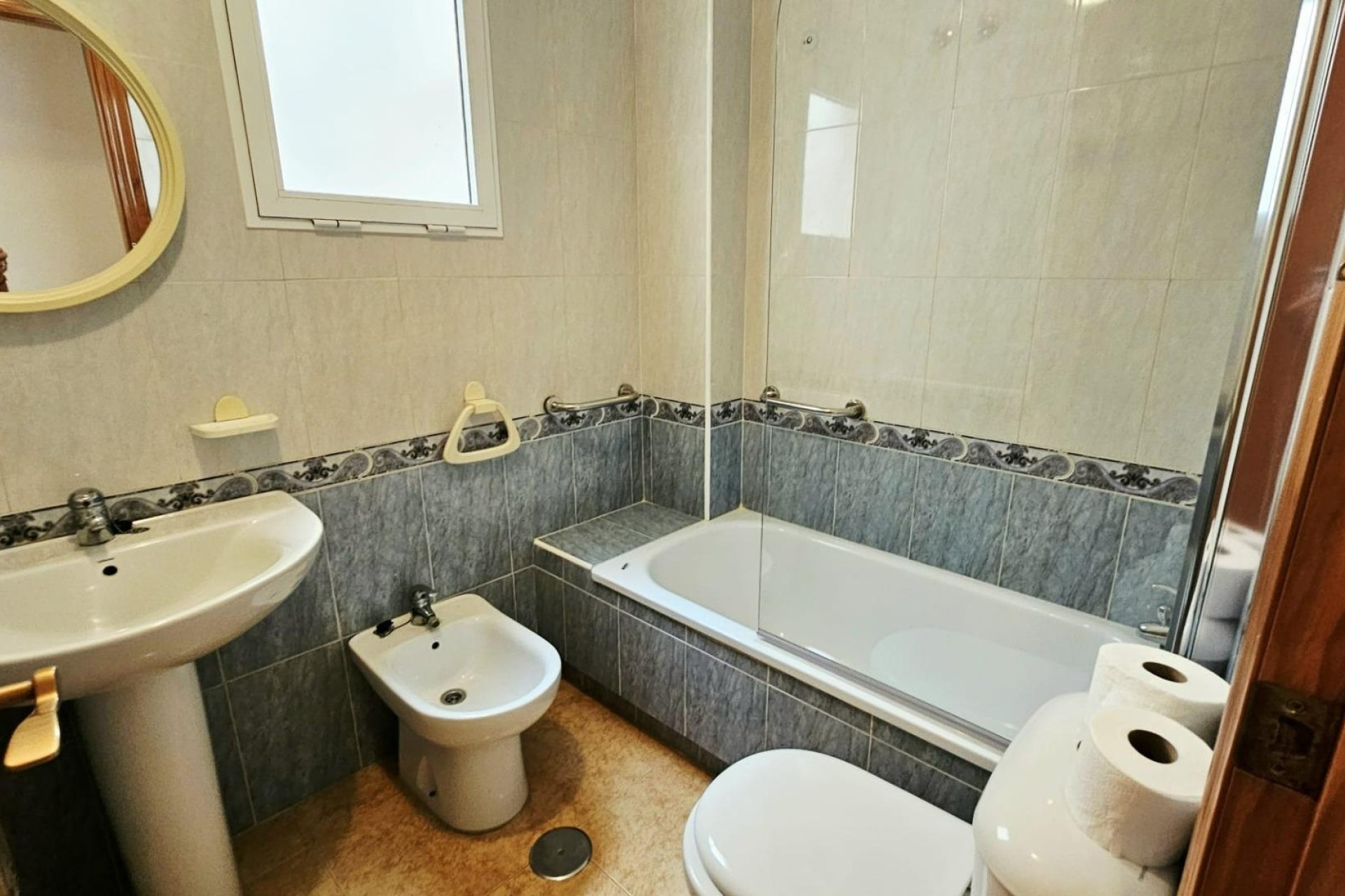 Resale - Apartment / Flat -
Torrevieja - Curva del Palangre