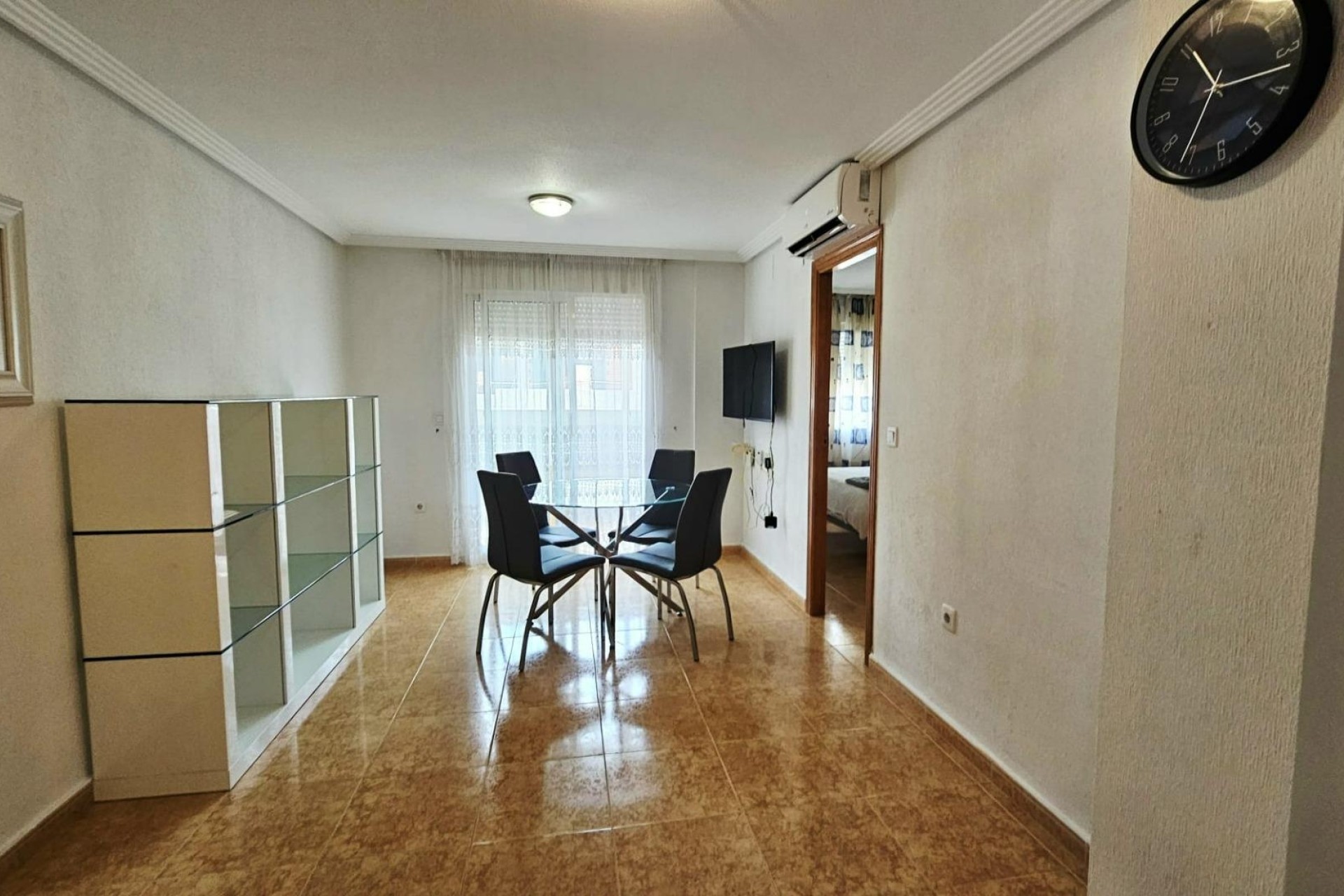 Resale - Apartment / Flat -
Torrevieja - Curva del Palangre