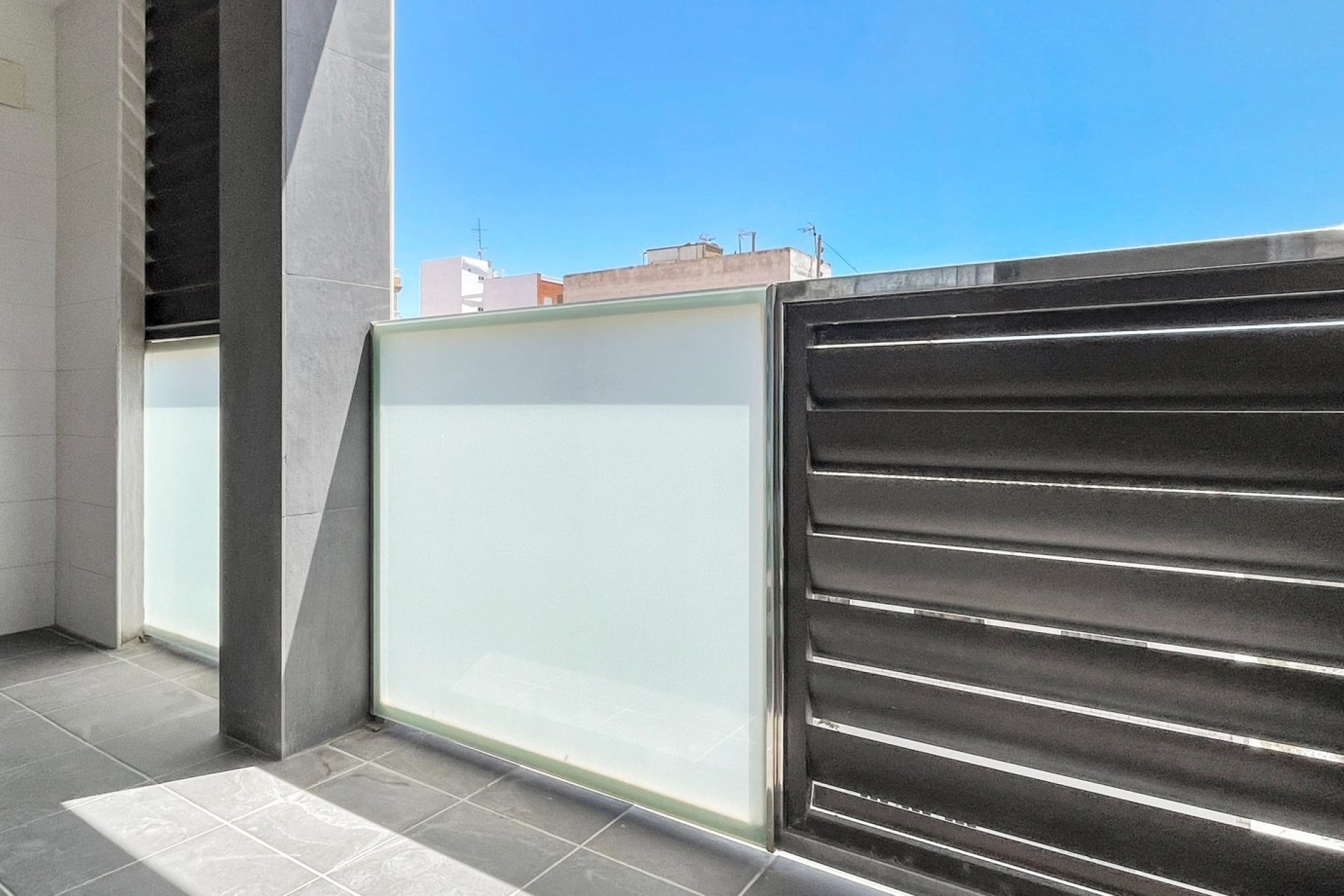 Resale - Apartment / Flat -
Torrevieja - El Acequión - Los Náufragos