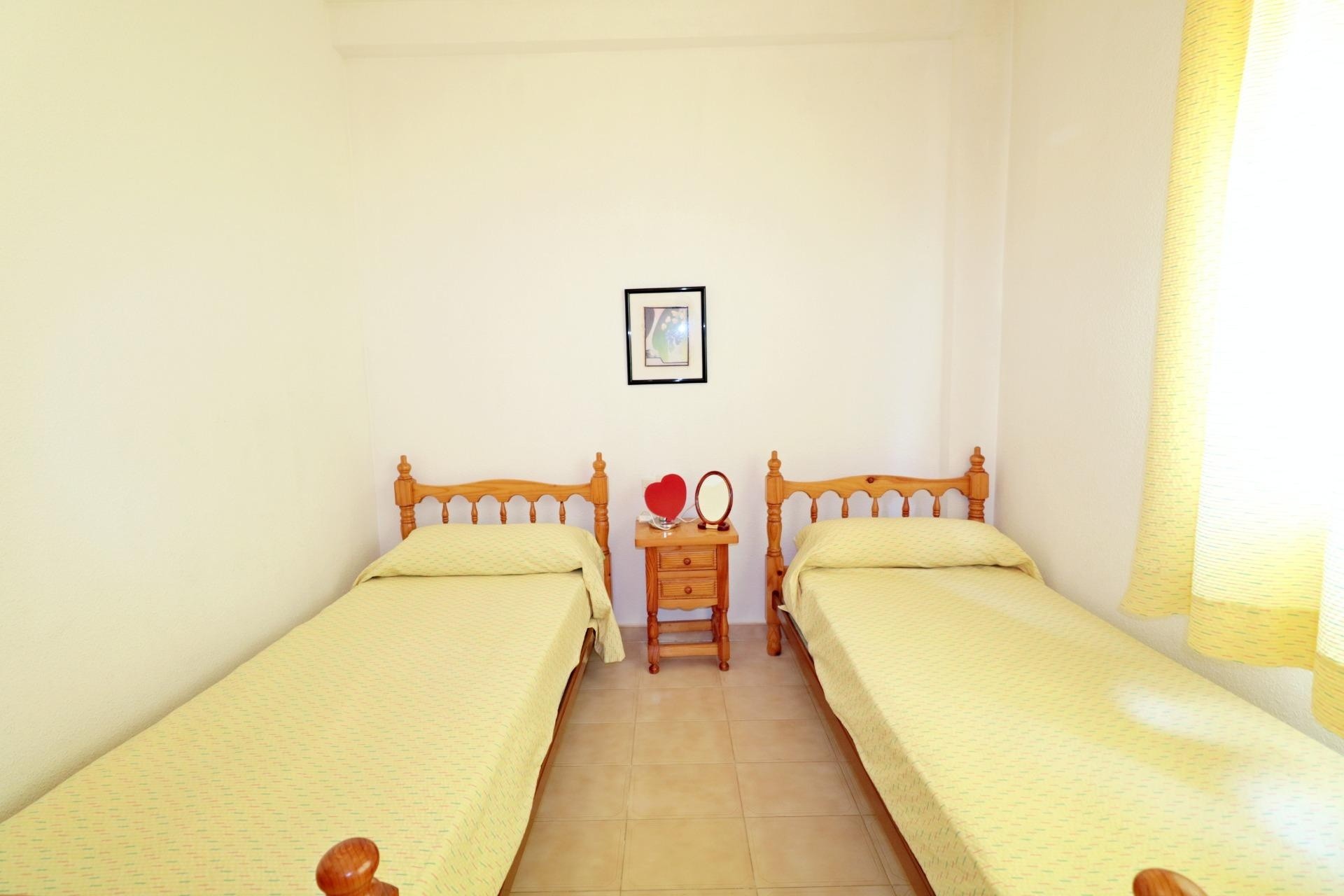 Resale - Apartment / Flat -
Torrevieja - El Acequión - Los Náufragos
