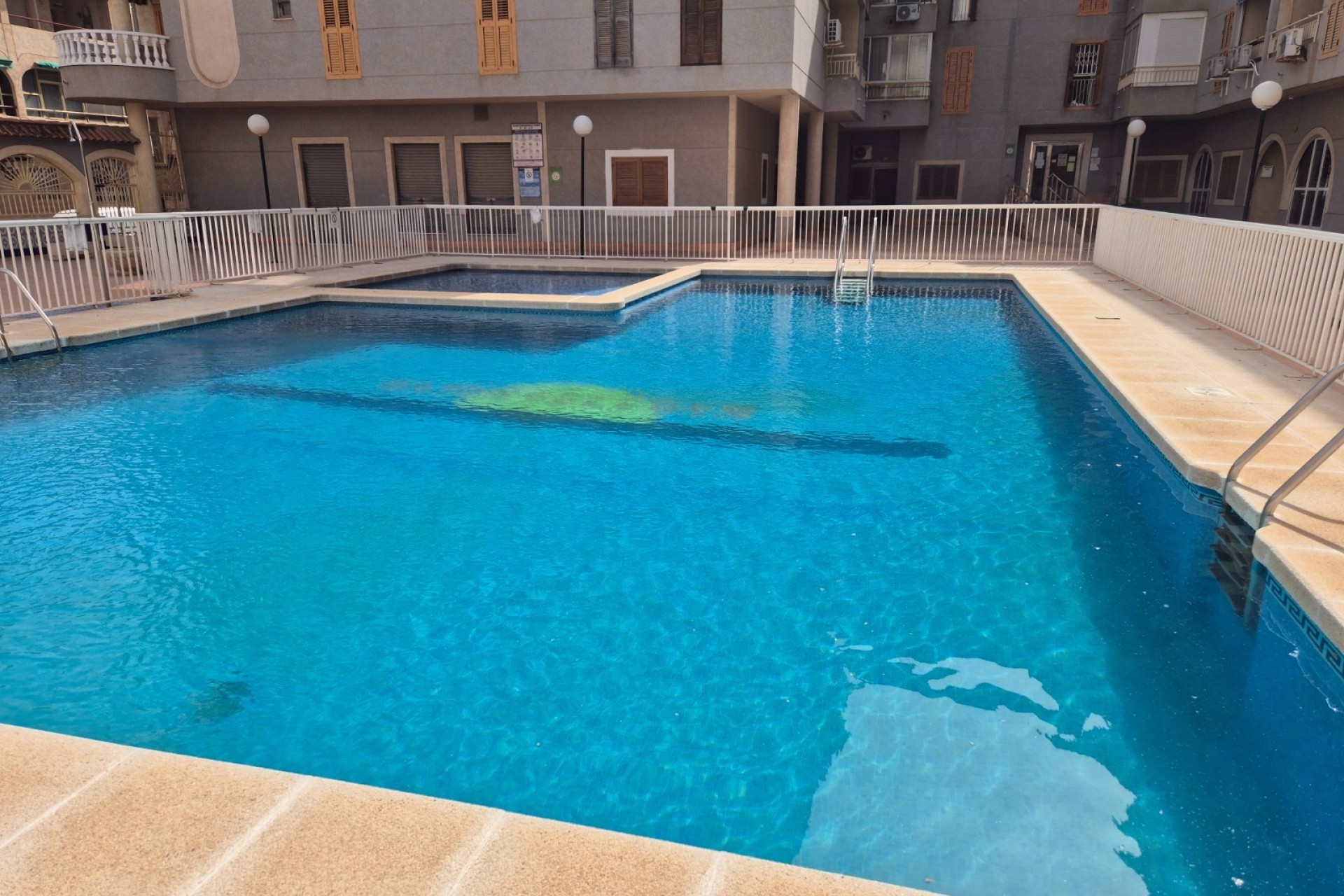 Resale - Apartment / Flat -
Torrevieja - El Acequión