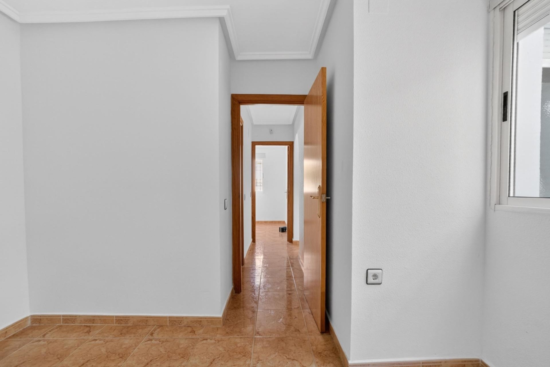 Resale - Apartment / Flat -
Torrevieja - El limonar