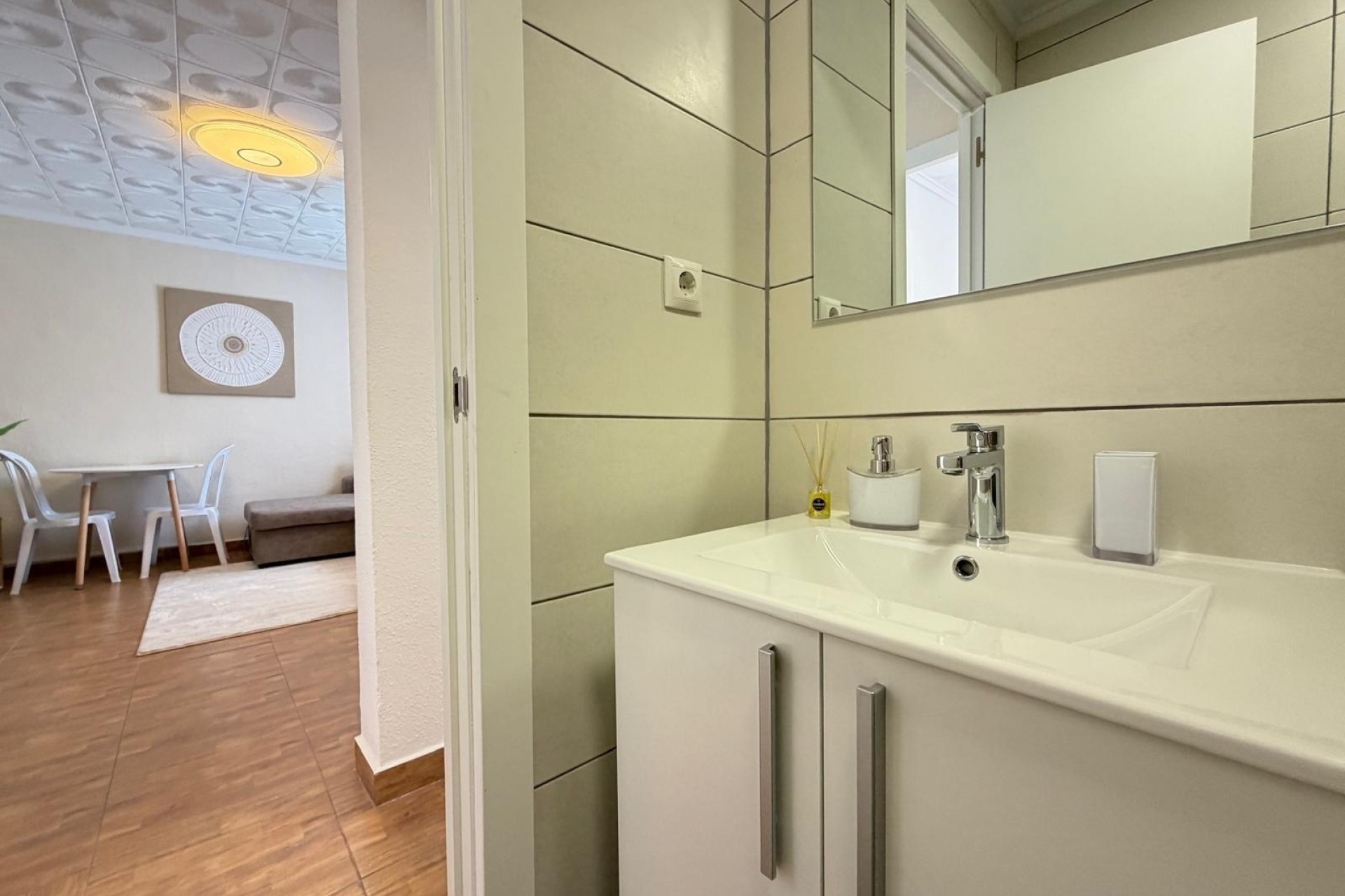 Resale - Apartment / Flat -
Torrevieja - El Limonar