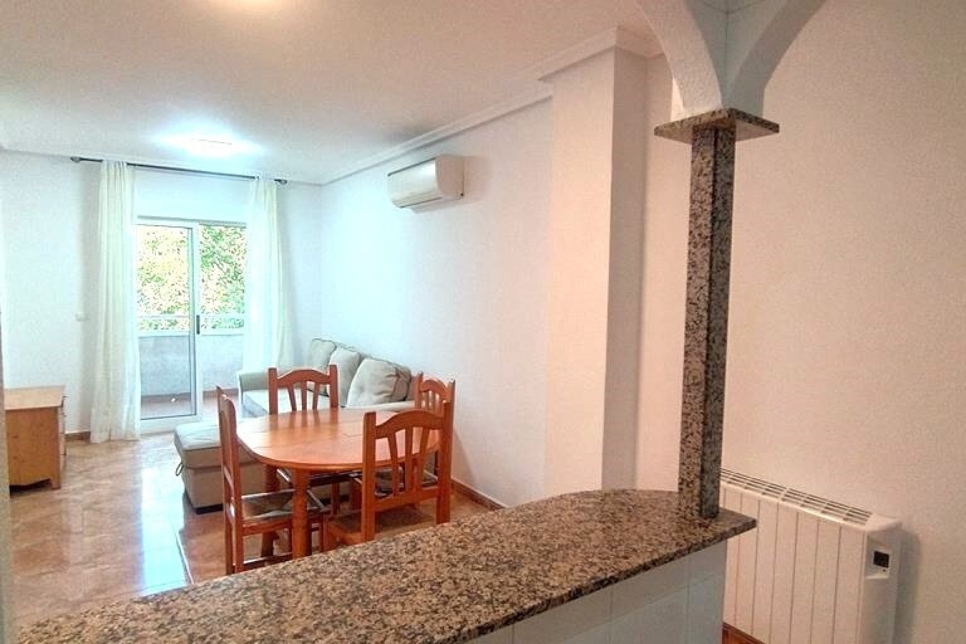Resale - Apartment / Flat -
Torrevieja - El molino