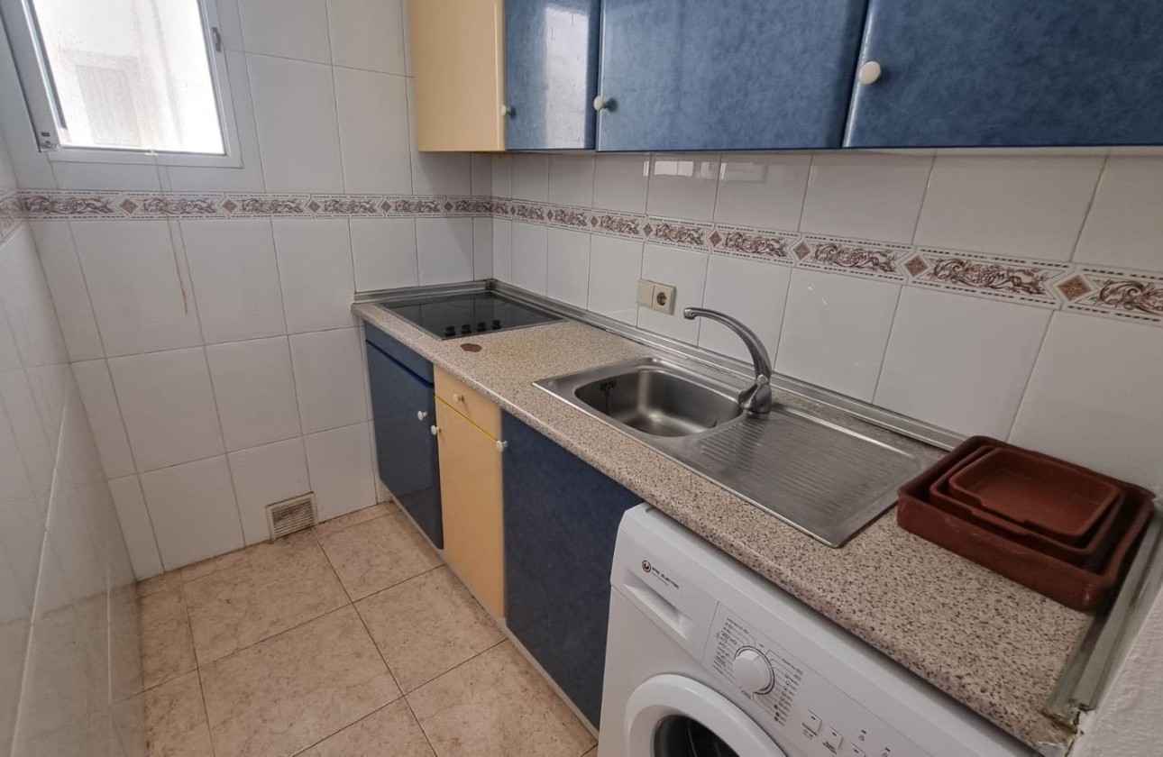 Resale - Apartment / Flat -
Torrevieja - El molino
