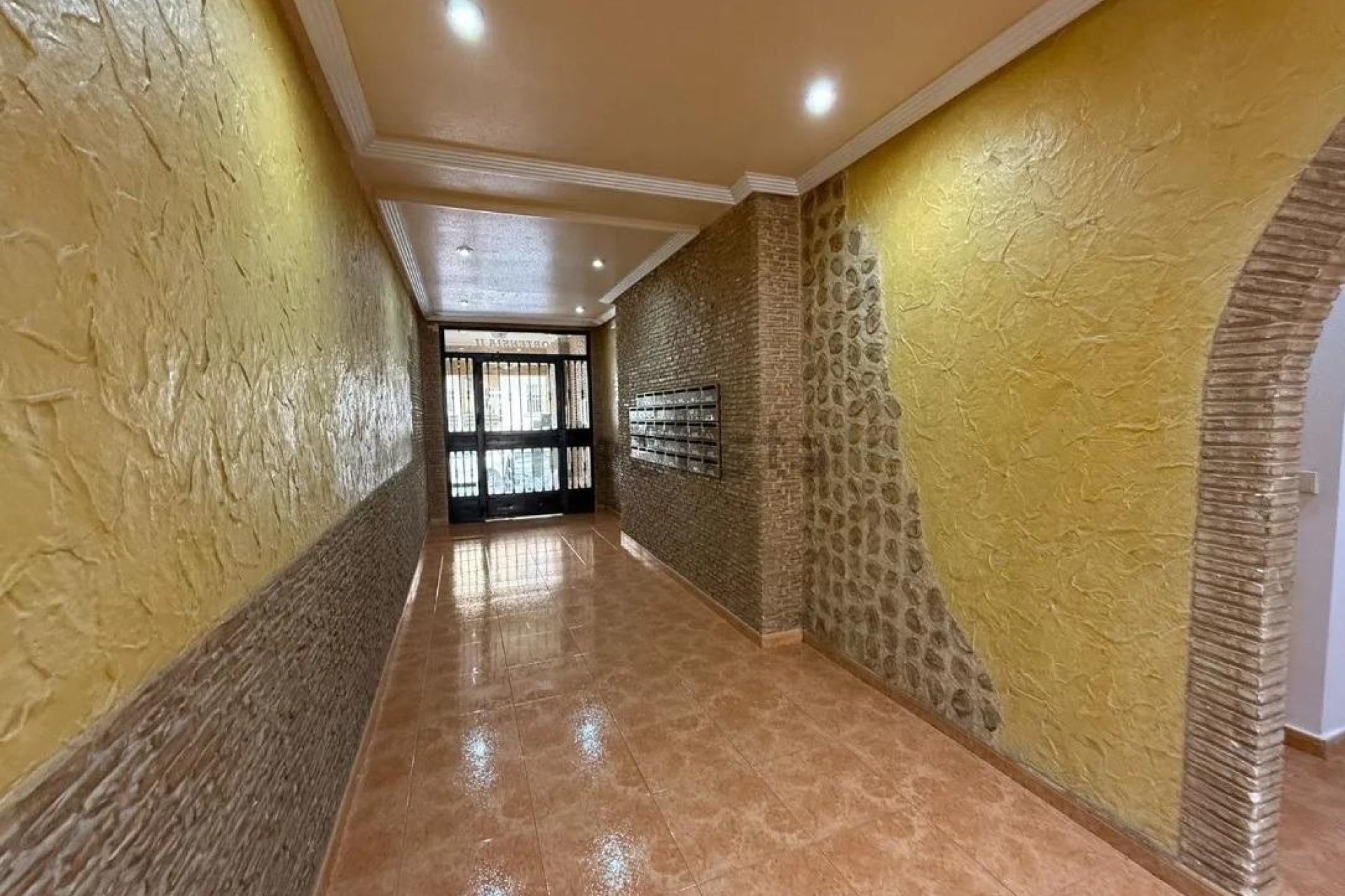 Resale - Apartment / Flat -
Torrevieja - El molino