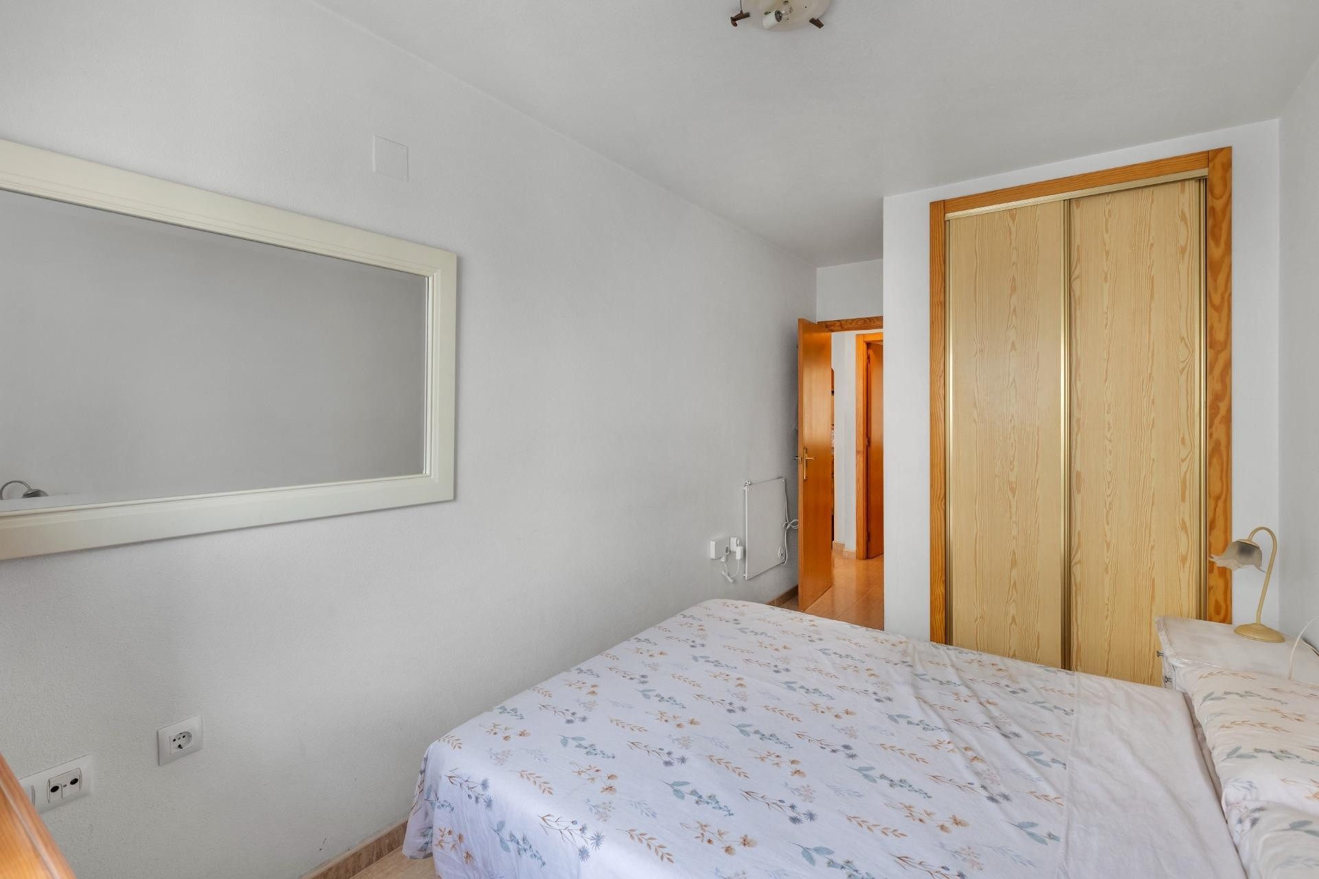 Resale - Apartment / Flat -
Torrevieja - El molino