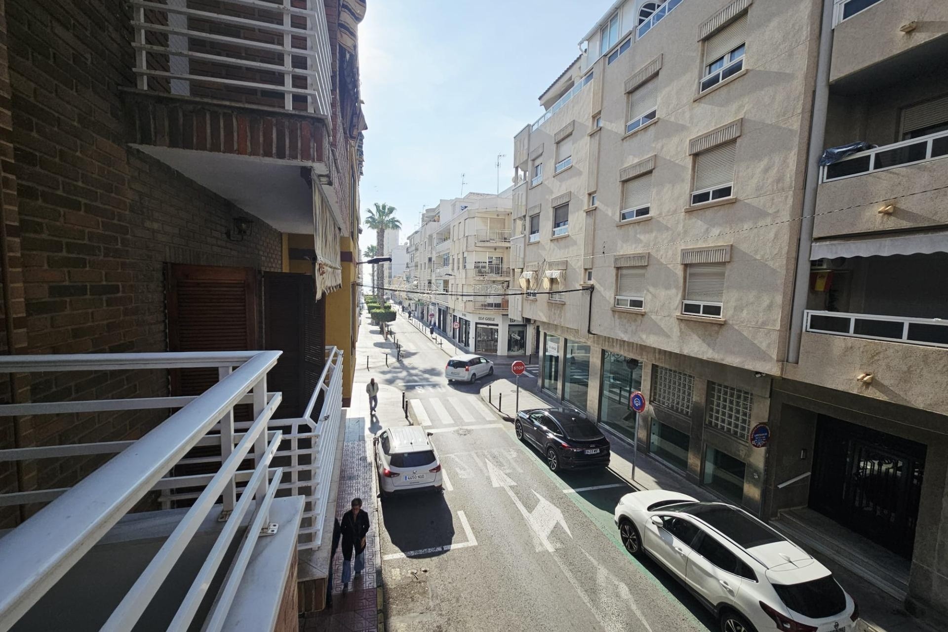 Resale - Apartment / Flat -
Torrevieja - Estacion de autobuses