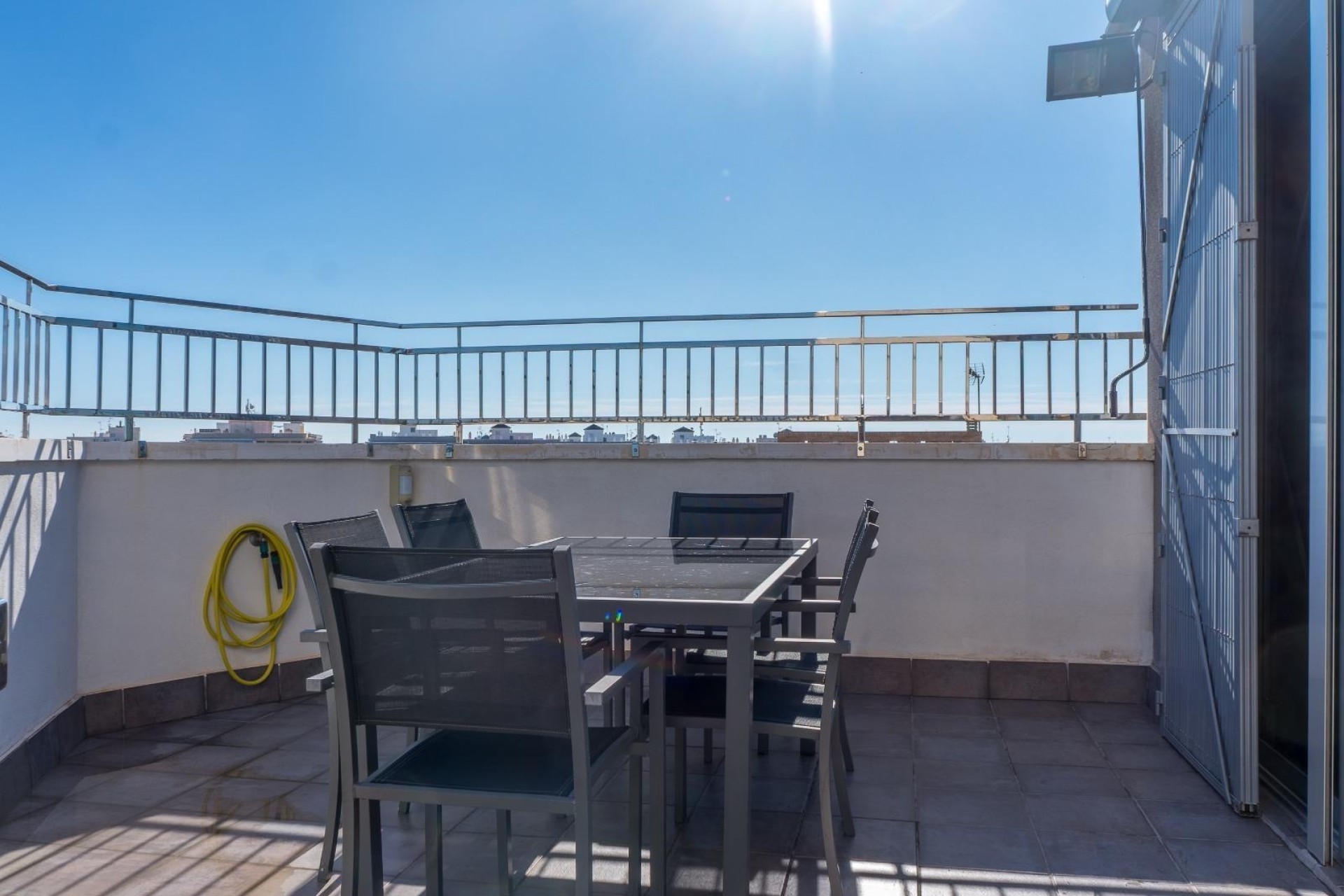 Resale - Apartment / Flat -
Torrevieja - Estacion de autobuses