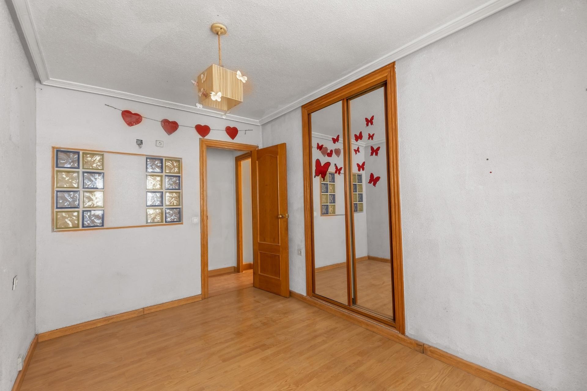 Resale - Apartment / Flat -
Torrevieja - Habaneras