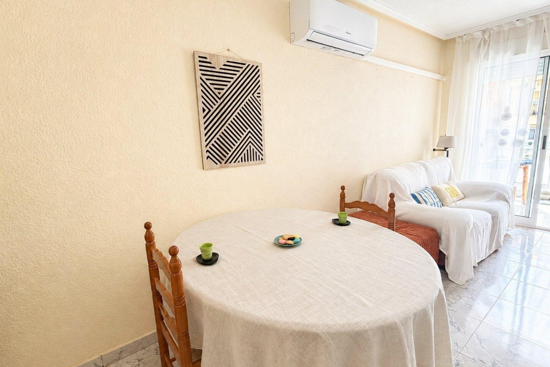 Resale - Apartment / Flat -
Torrevieja - Habaneras