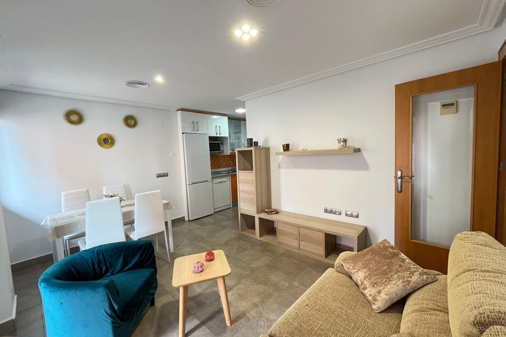 Resale - Apartment / Flat -
Torrevieja - La Mata pueblo