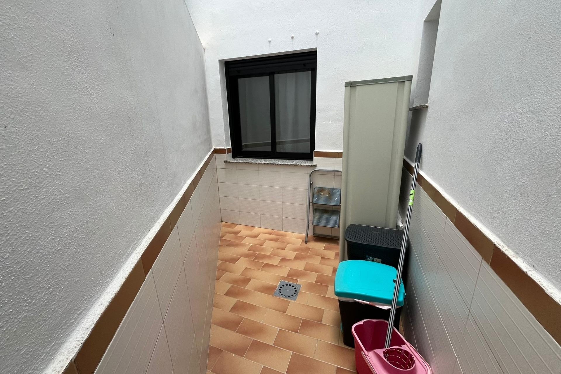 Resale - Apartment / Flat -
Torrevieja - La Mata pueblo