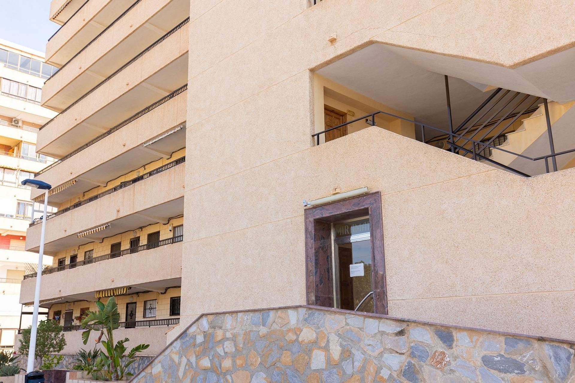 Resale - Apartment / Flat -
Torrevieja - La Mata